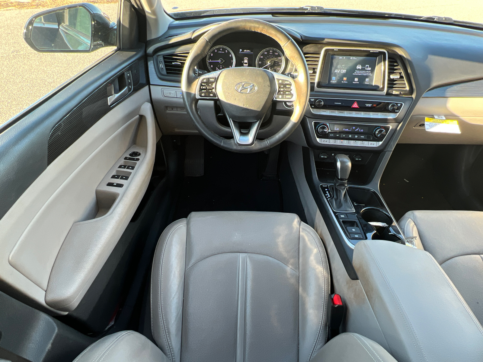 2019 Hyundai Sonata Limited 26