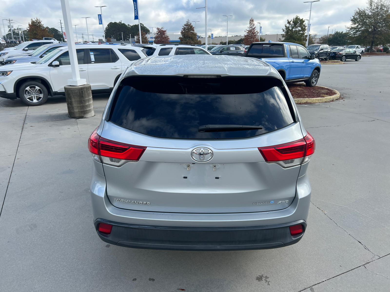 2019 Toyota Highlander LE 6