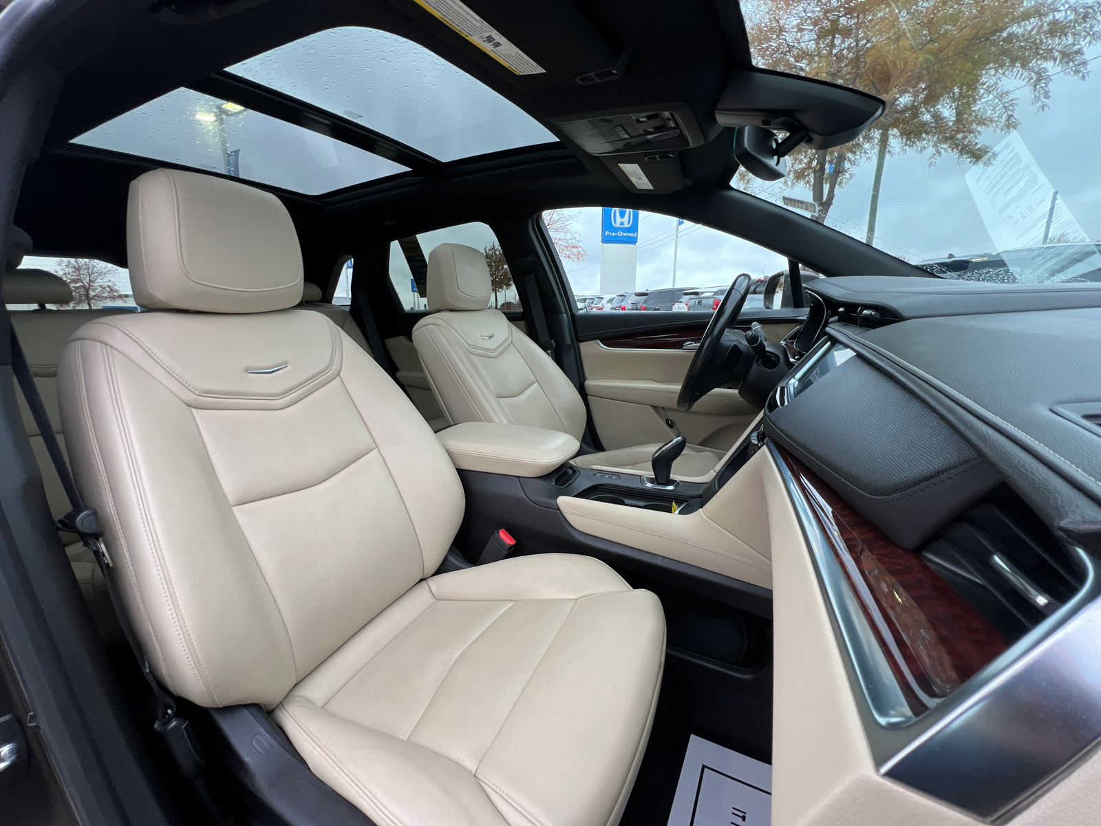 2019 Cadillac XT5 Luxury 38