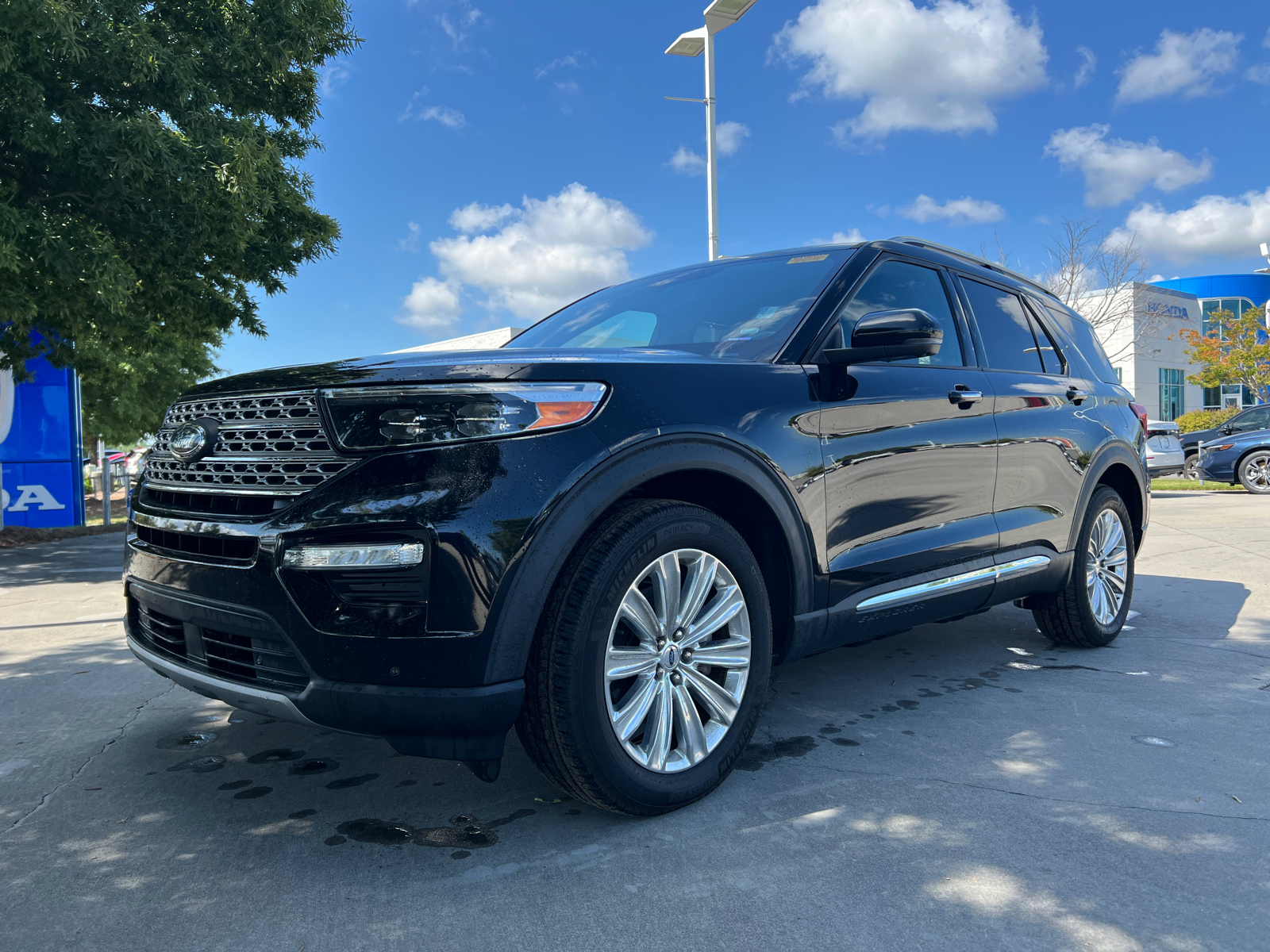 2020 Ford Explorer Limited 4