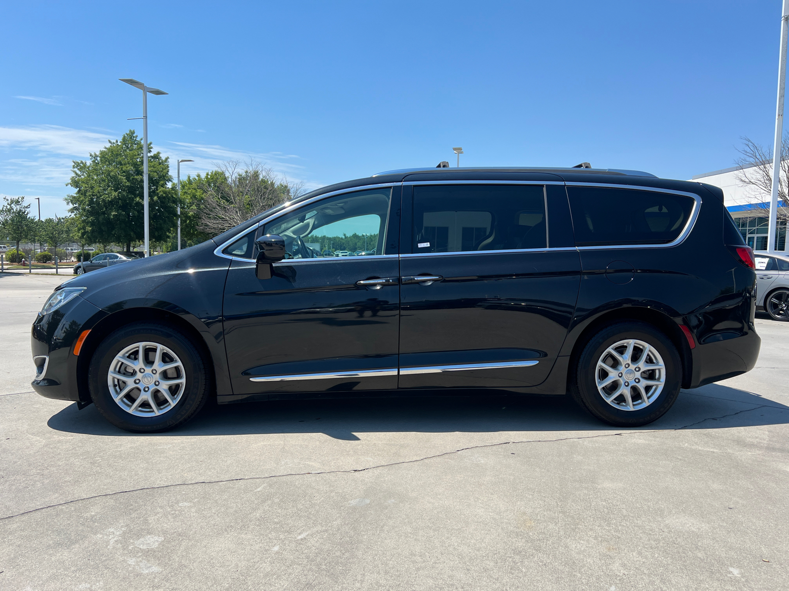 2020 Chrysler Pacifica Touring L 5