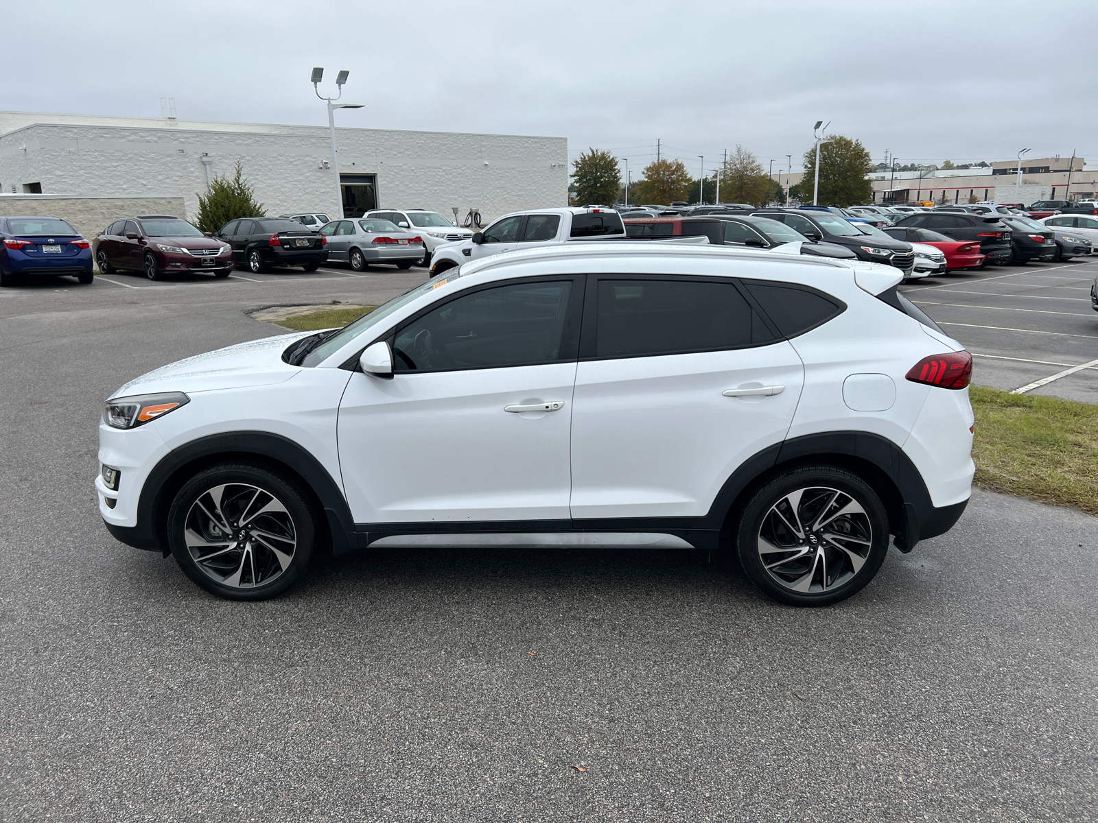 2020 Hyundai Tucson Sport 2