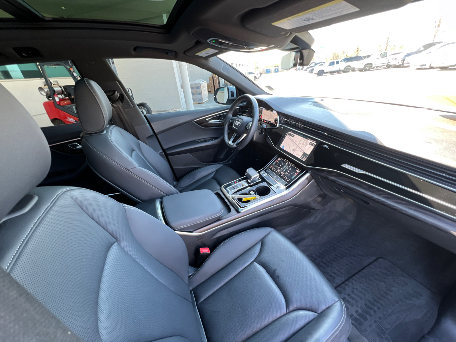 2021 Audi Q8 55 Premium Plus 41
