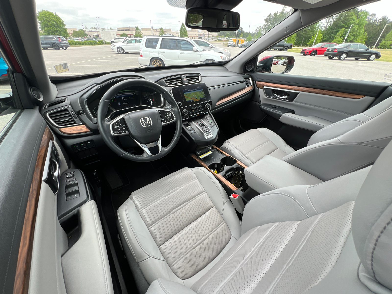 2021 Honda CR-V Hybrid Touring 32