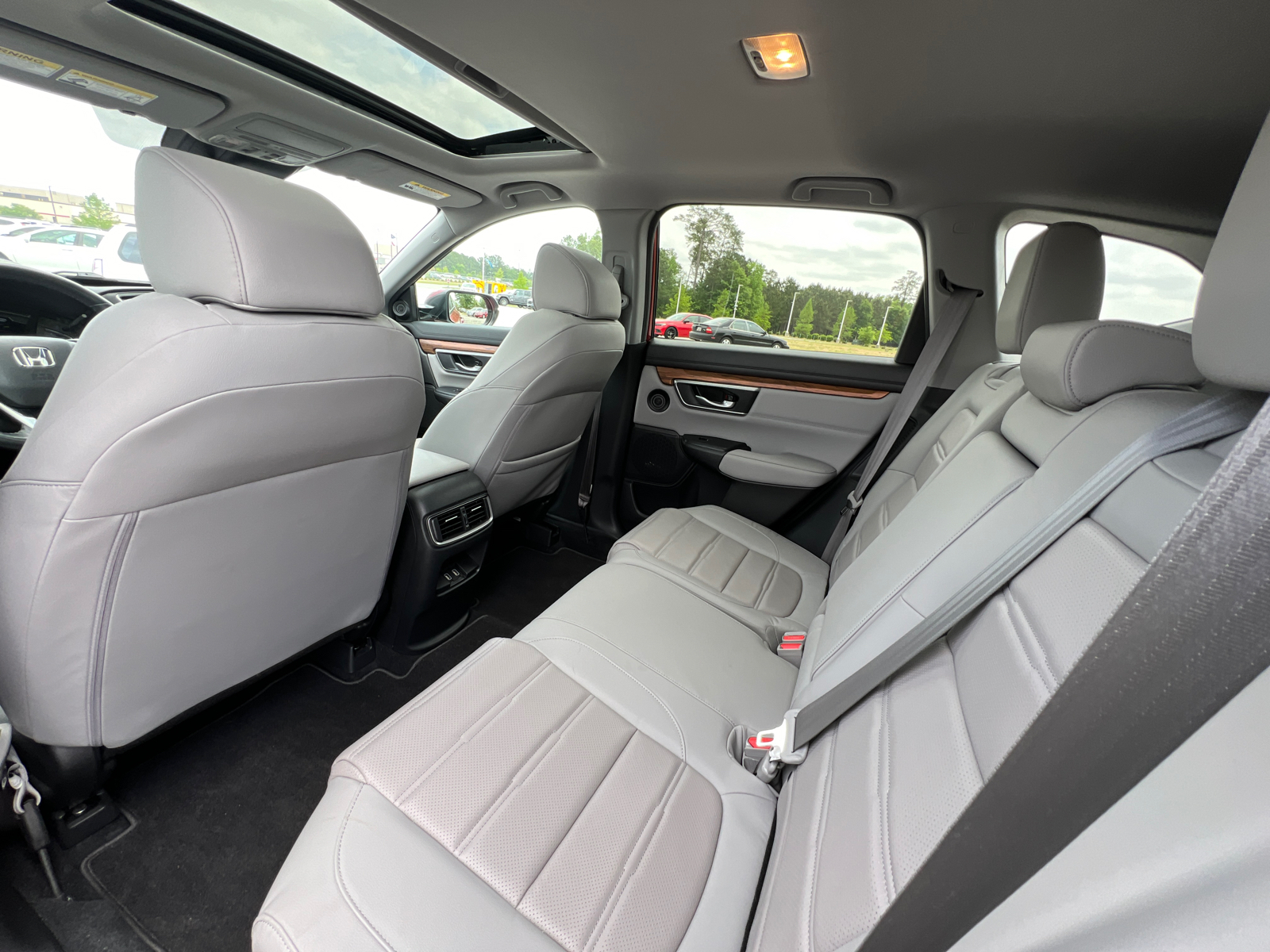 2021 Honda CR-V Hybrid Touring 33