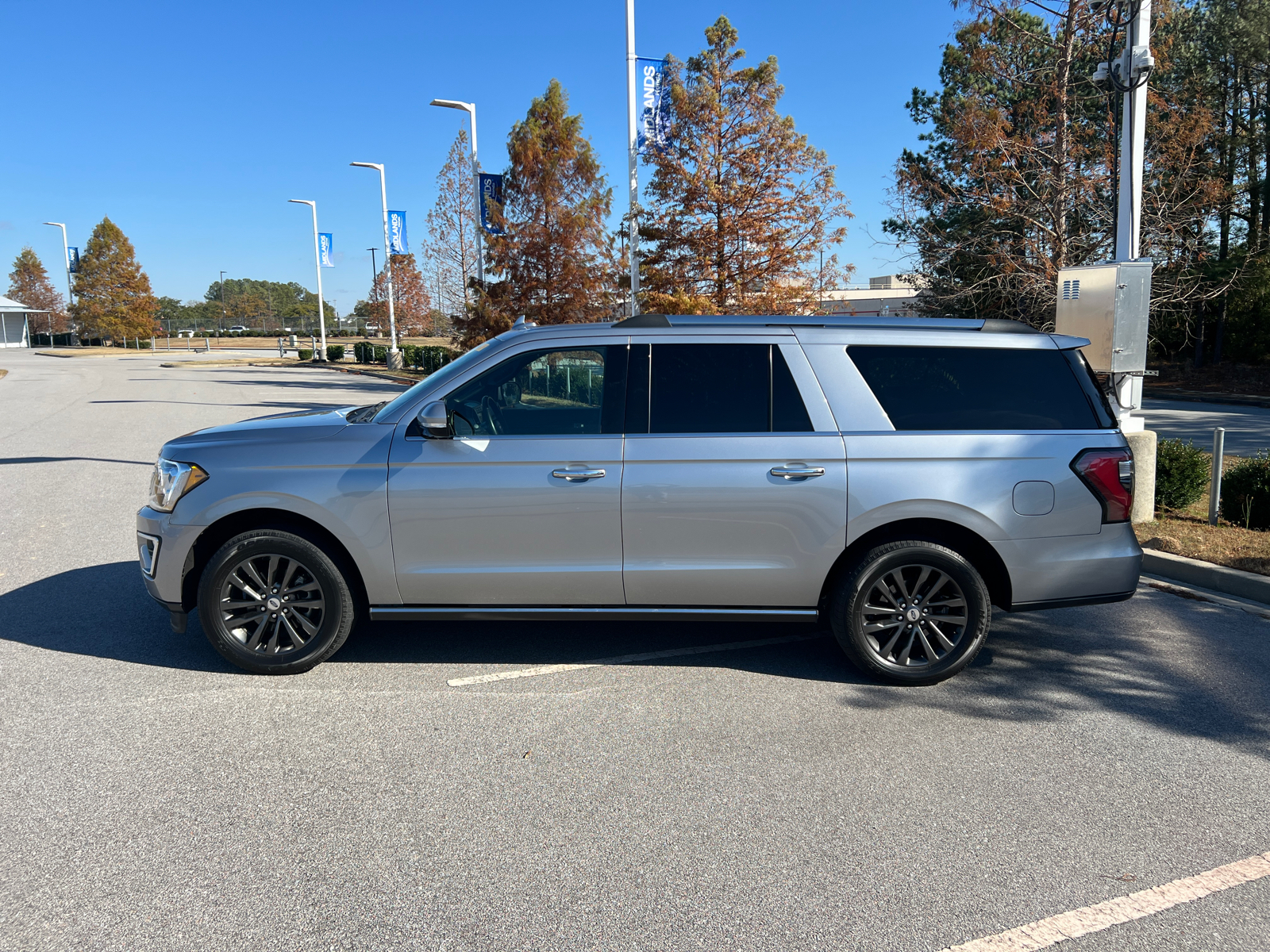 2021 Ford Expedition Max Limited 4