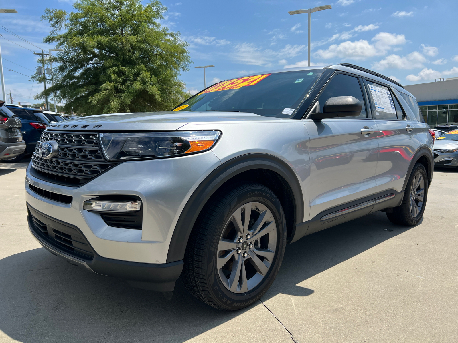 2021 Ford Explorer XLT 4