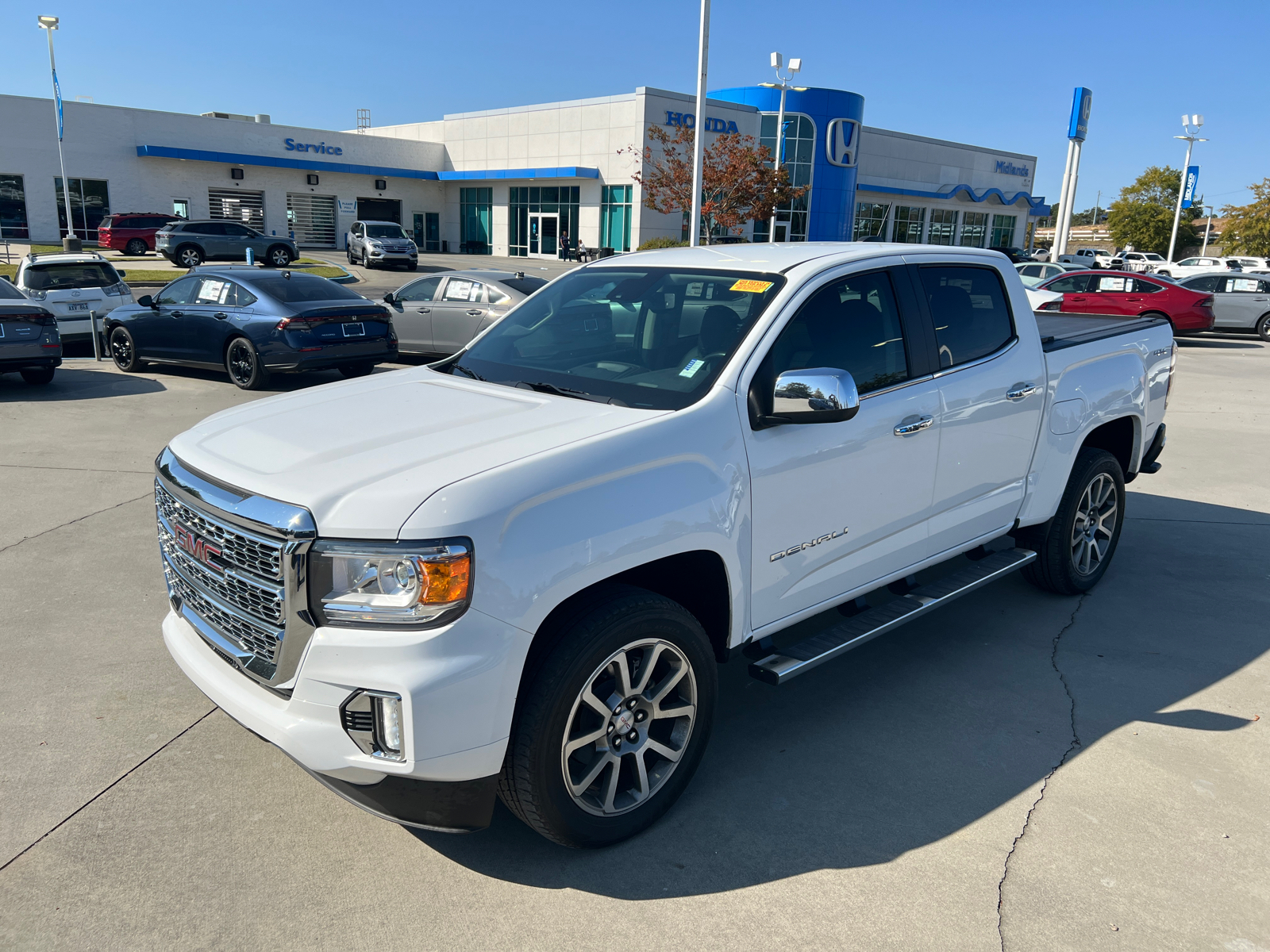 2022 GMC Canyon Denali 3