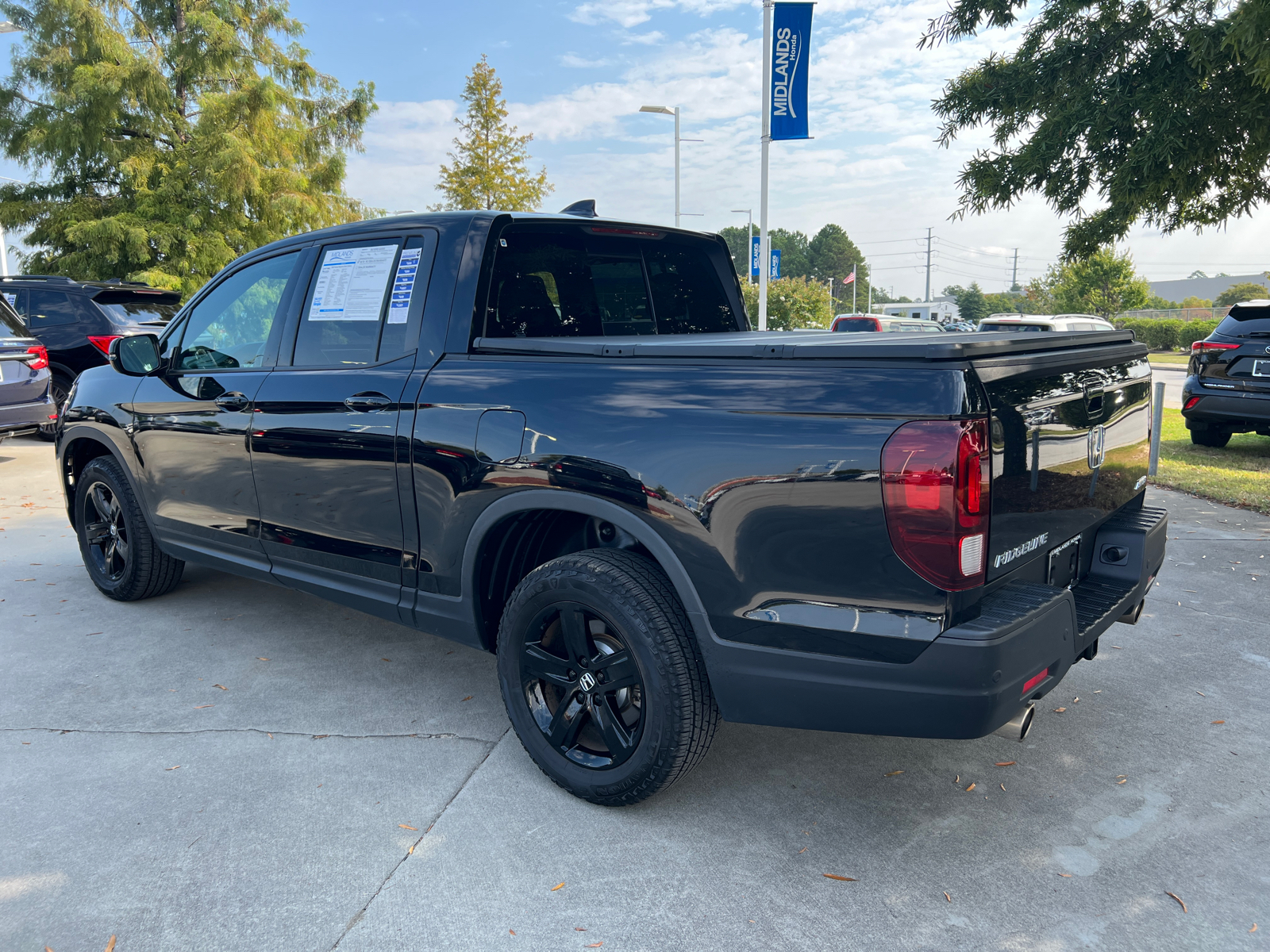 2022 Honda Ridgeline Black Edition 6