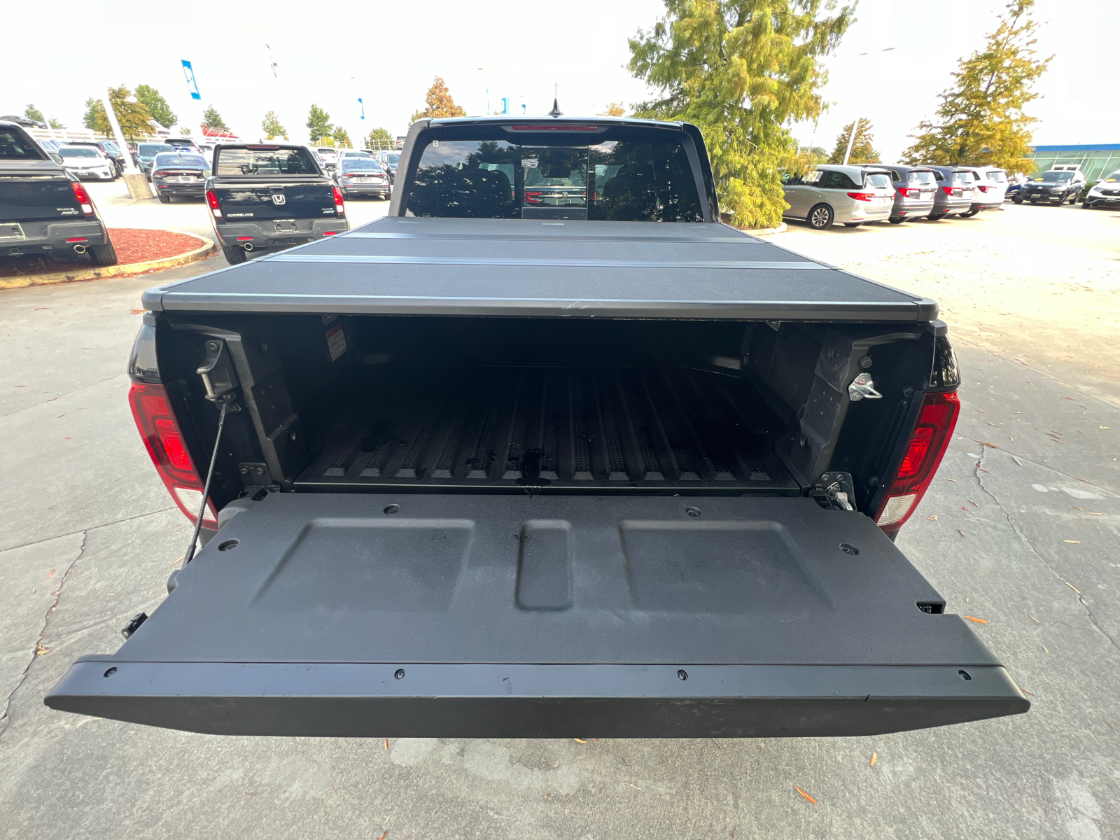 2022 Honda Ridgeline Black Edition 37