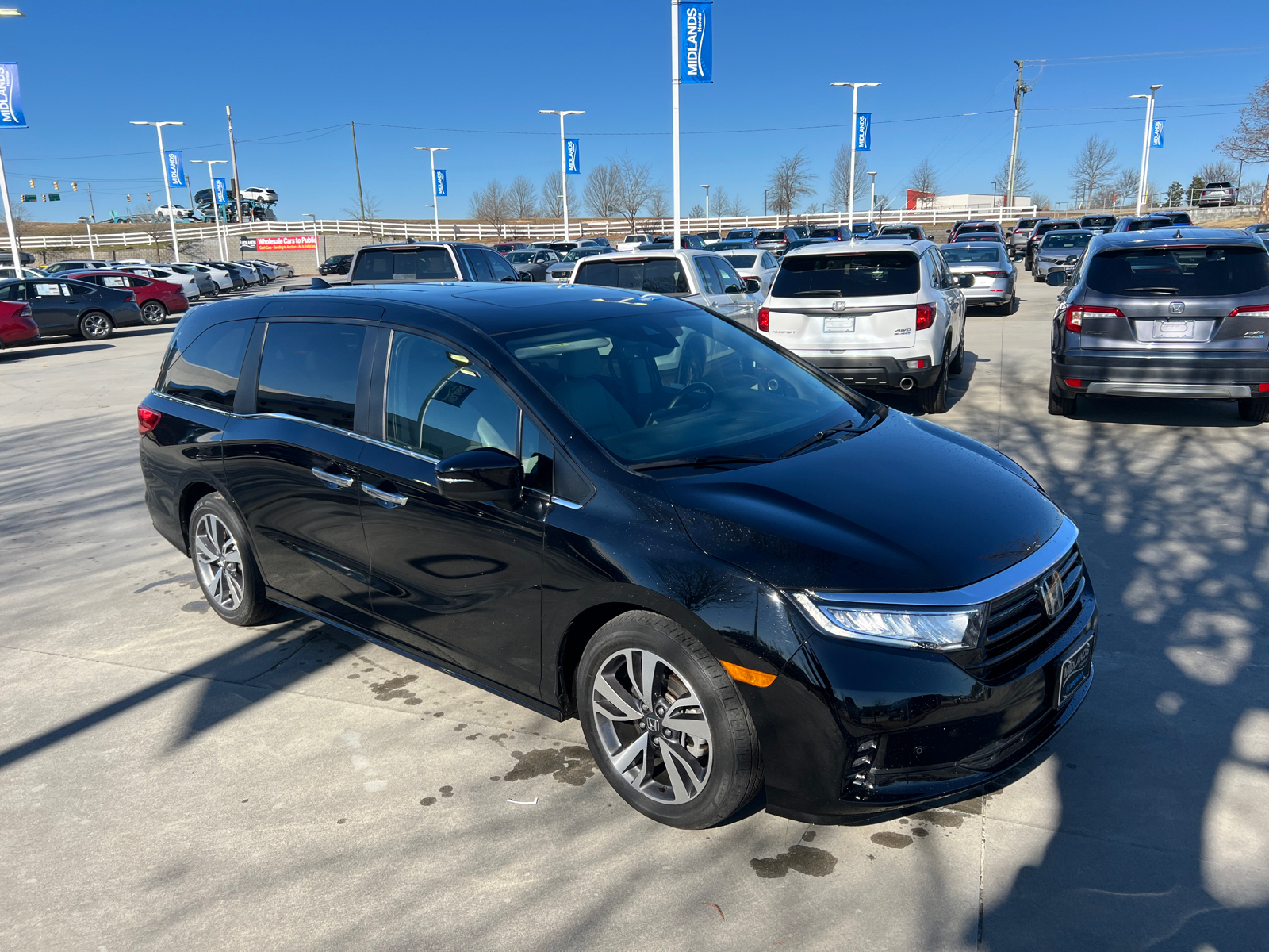 2022 Honda Odyssey Touring 1