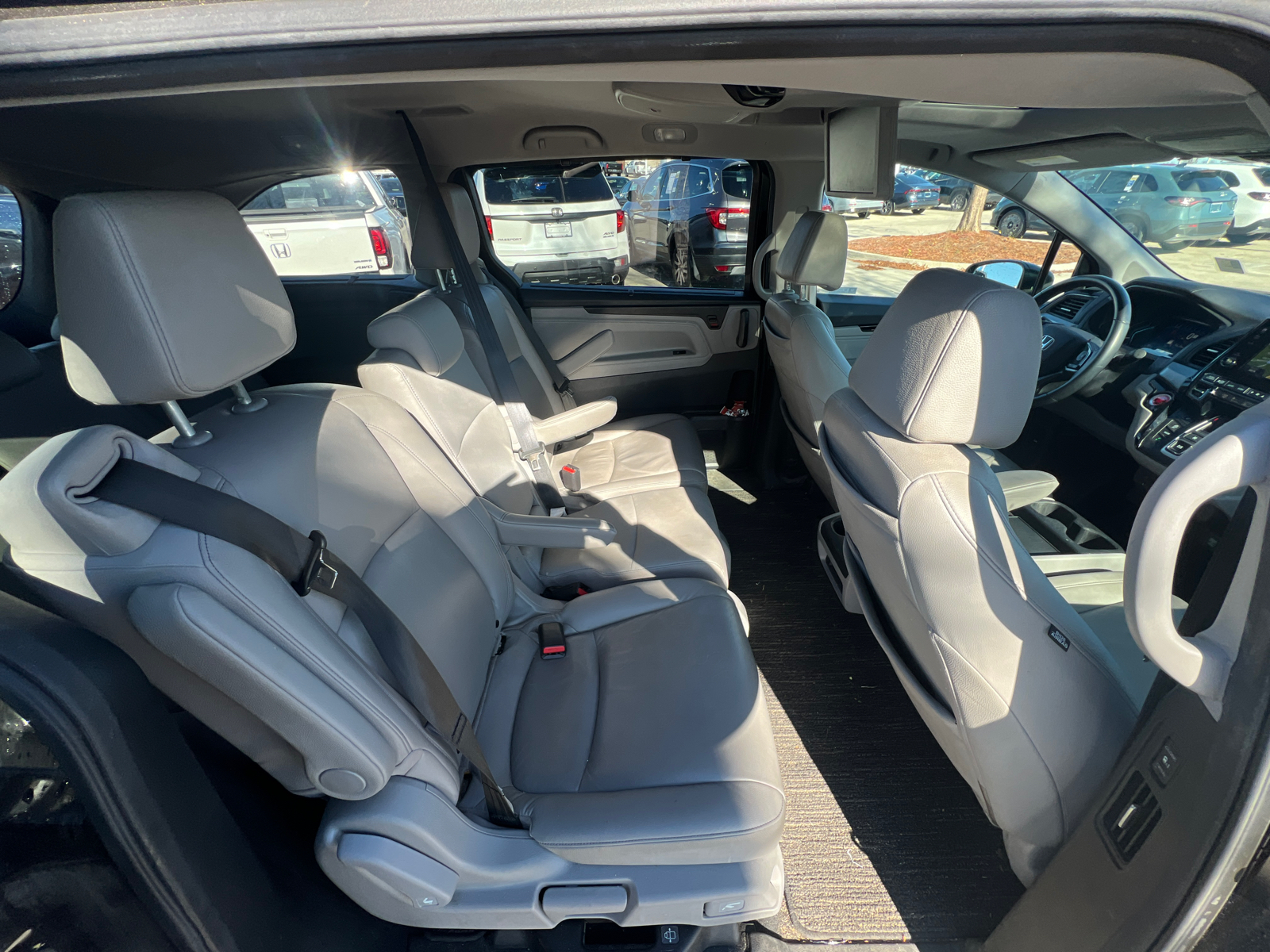 2022 Honda Odyssey Touring 36