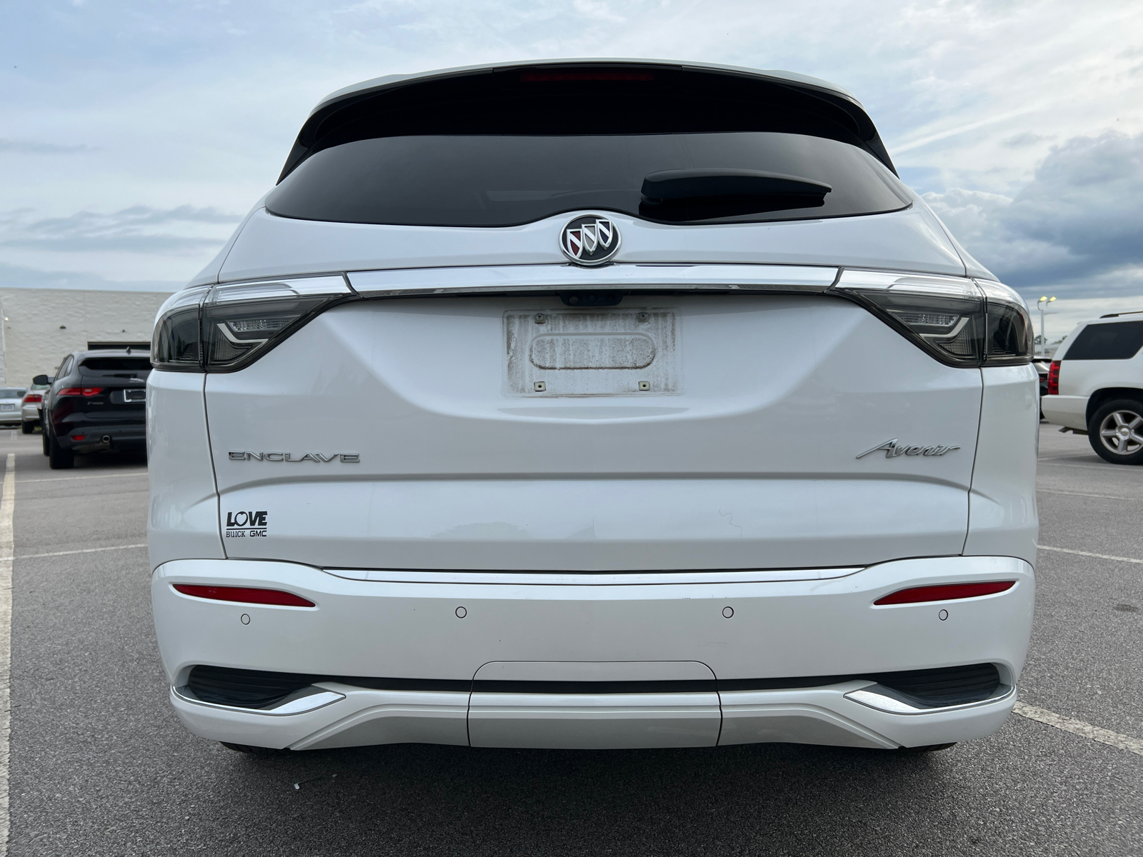 2022 Buick Enclave Avenir 7