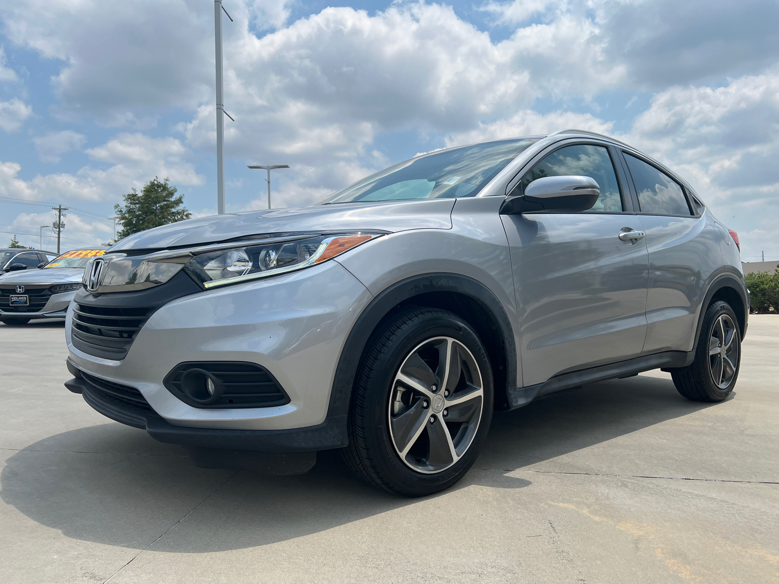 2022 Honda HR-V EX-L 4