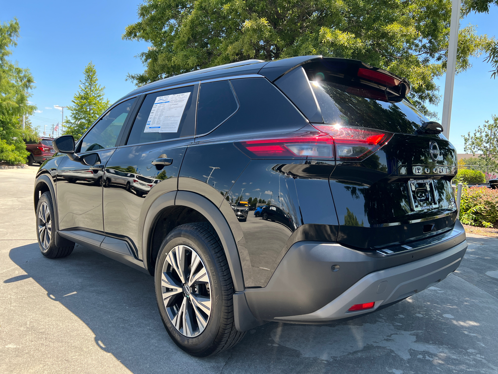 2023 Nissan Rogue SV 5