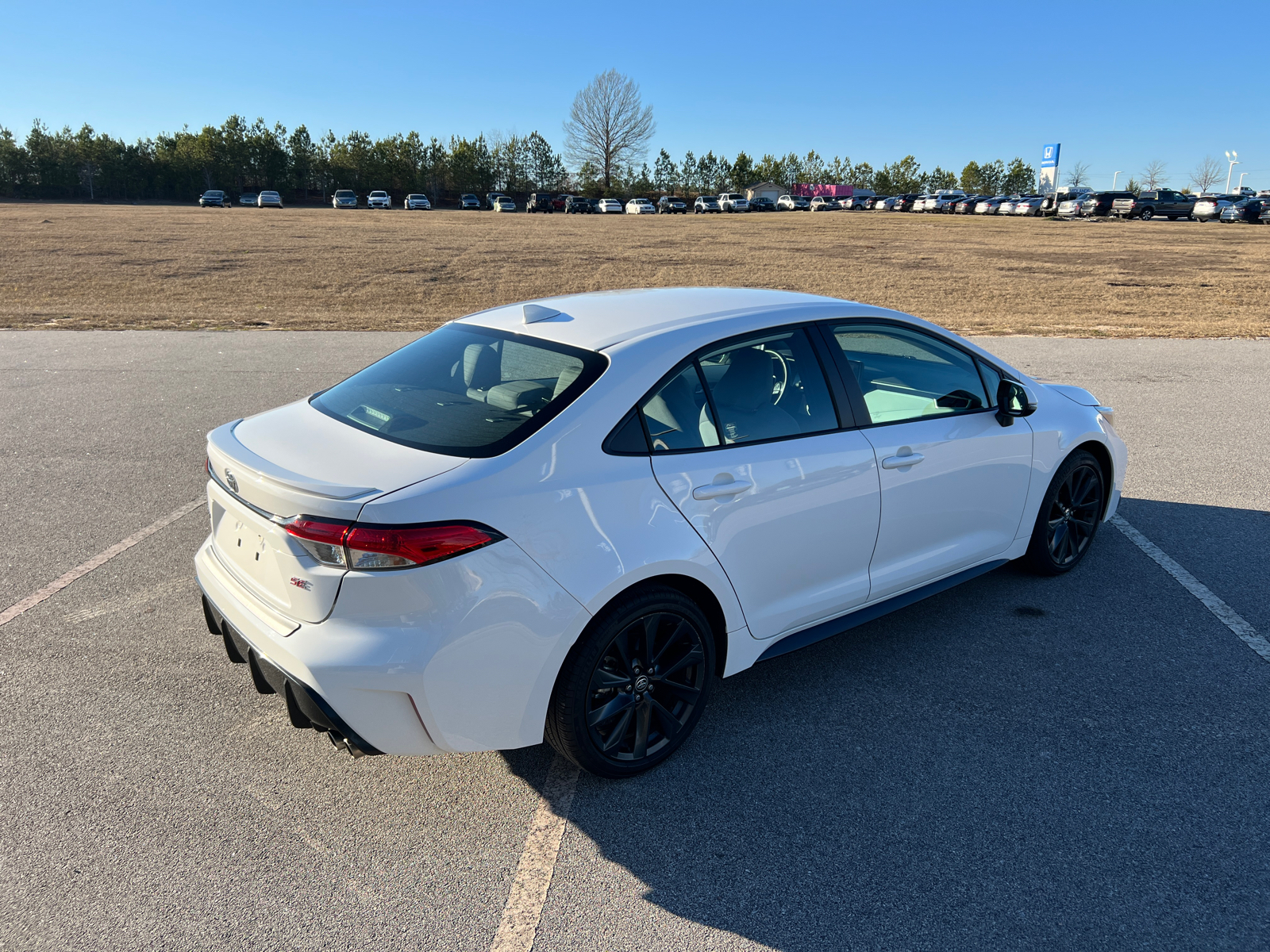 2023 Toyota Corolla SE 7