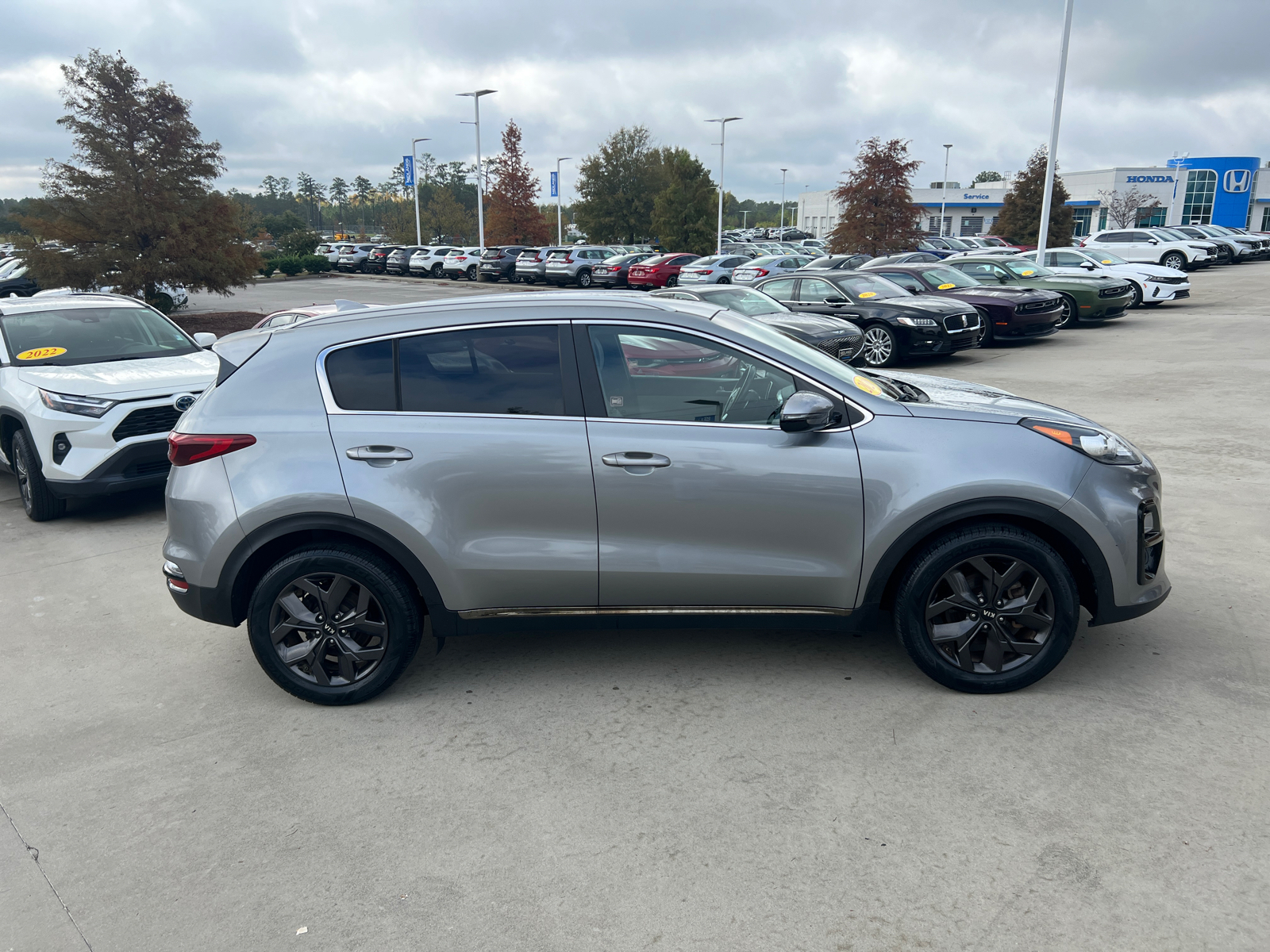 2020 Kia Sportage S 8