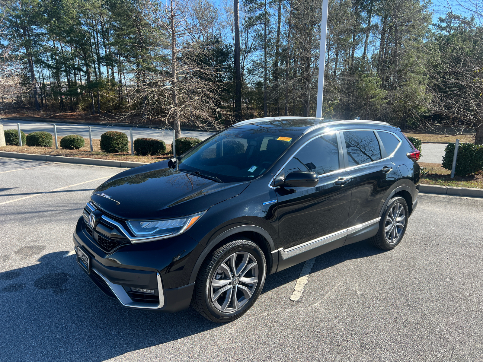 2022 Honda CR-V Hybrid Touring 3