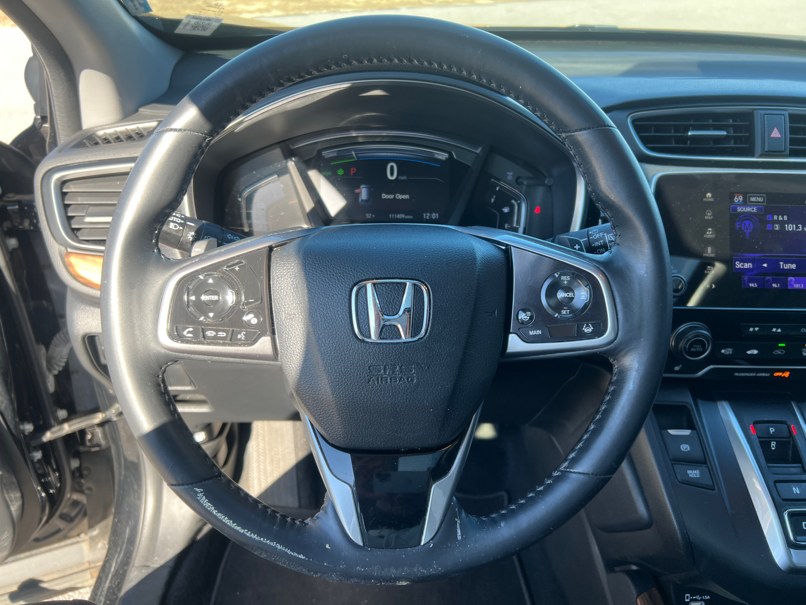 2022 Honda CR-V Hybrid Touring 19