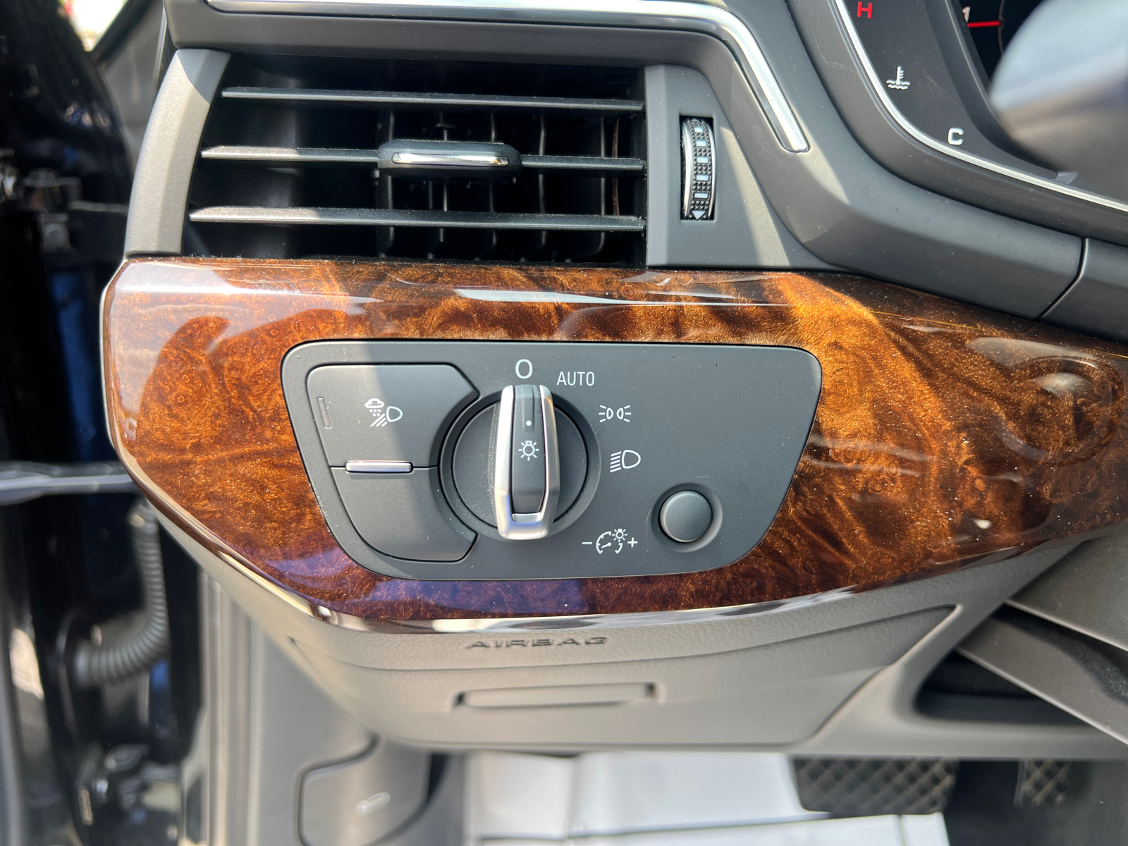 2019 Audi A4 allroad 2.0T Premium Plus 18