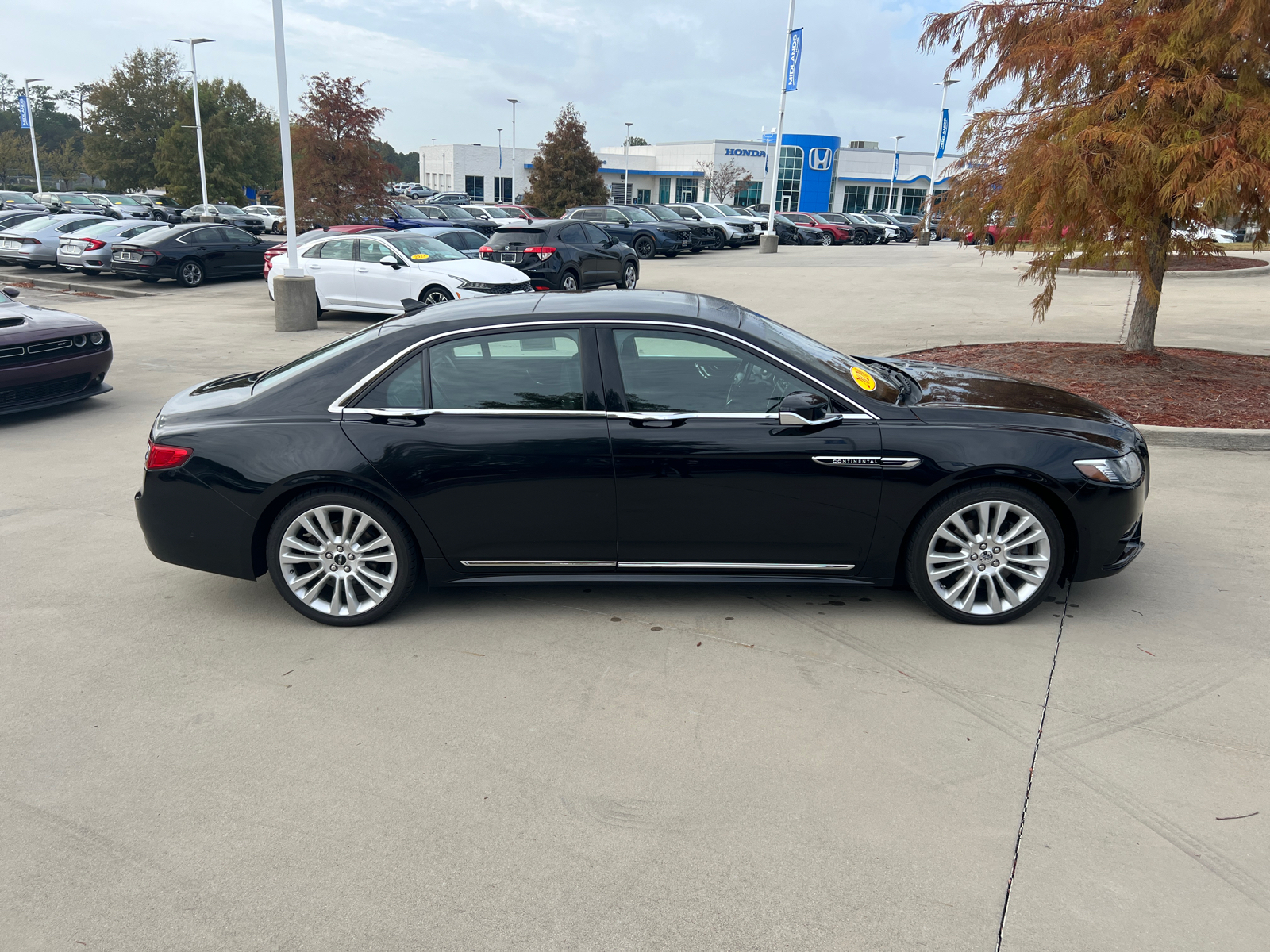 2020 Lincoln Continental Reserve 8