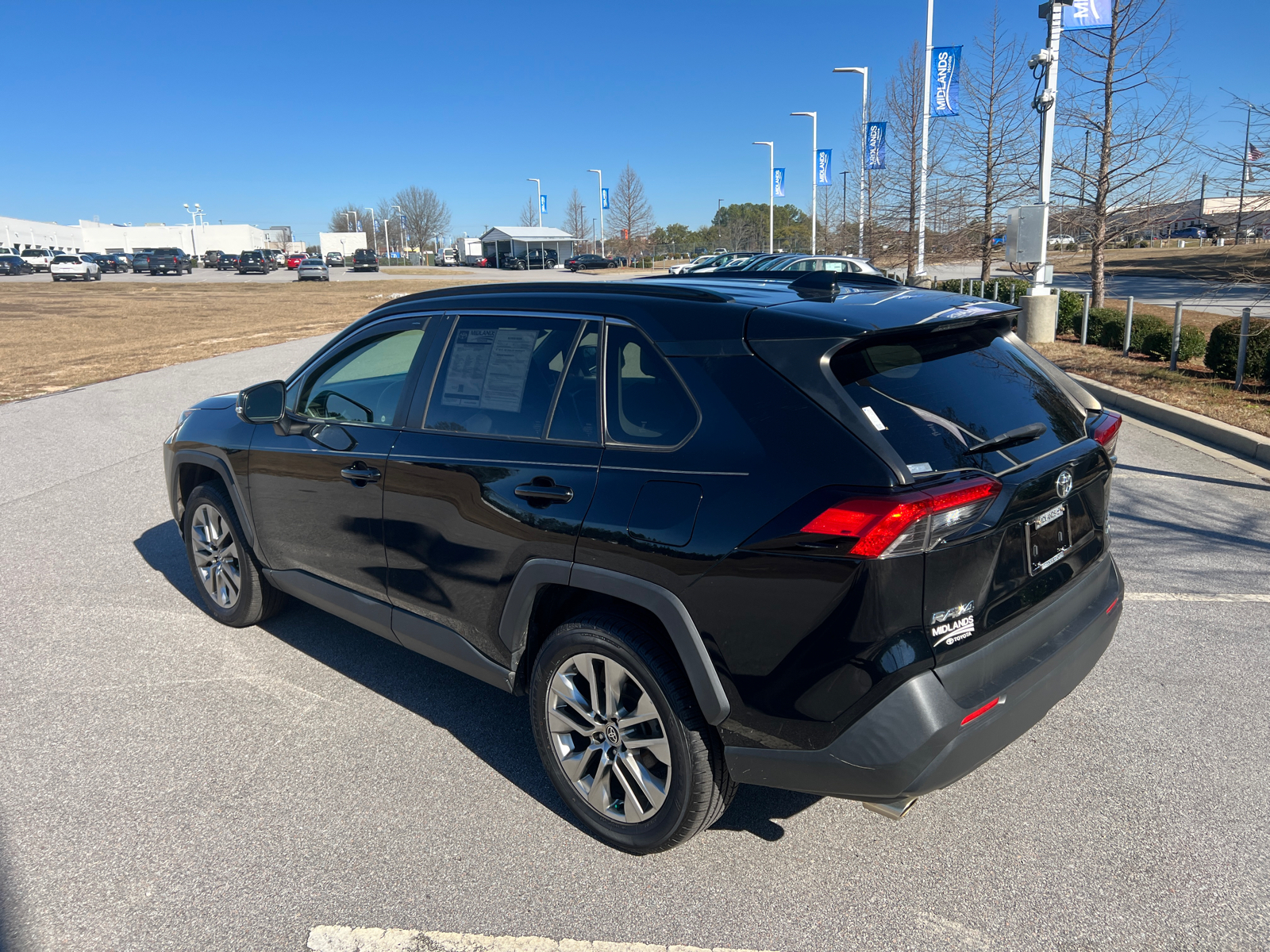 2020 Toyota RAV4 XLE Premium 5