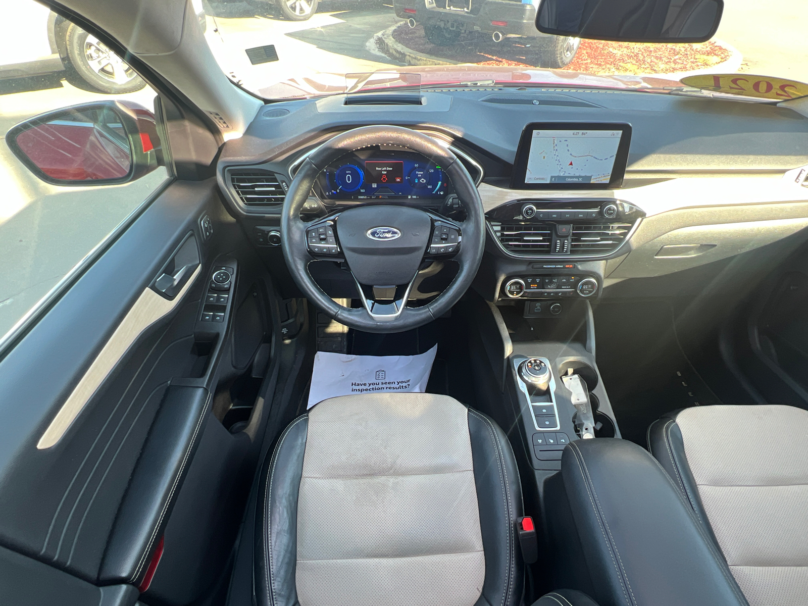 2021 Ford Escape Titanium Hybrid 31