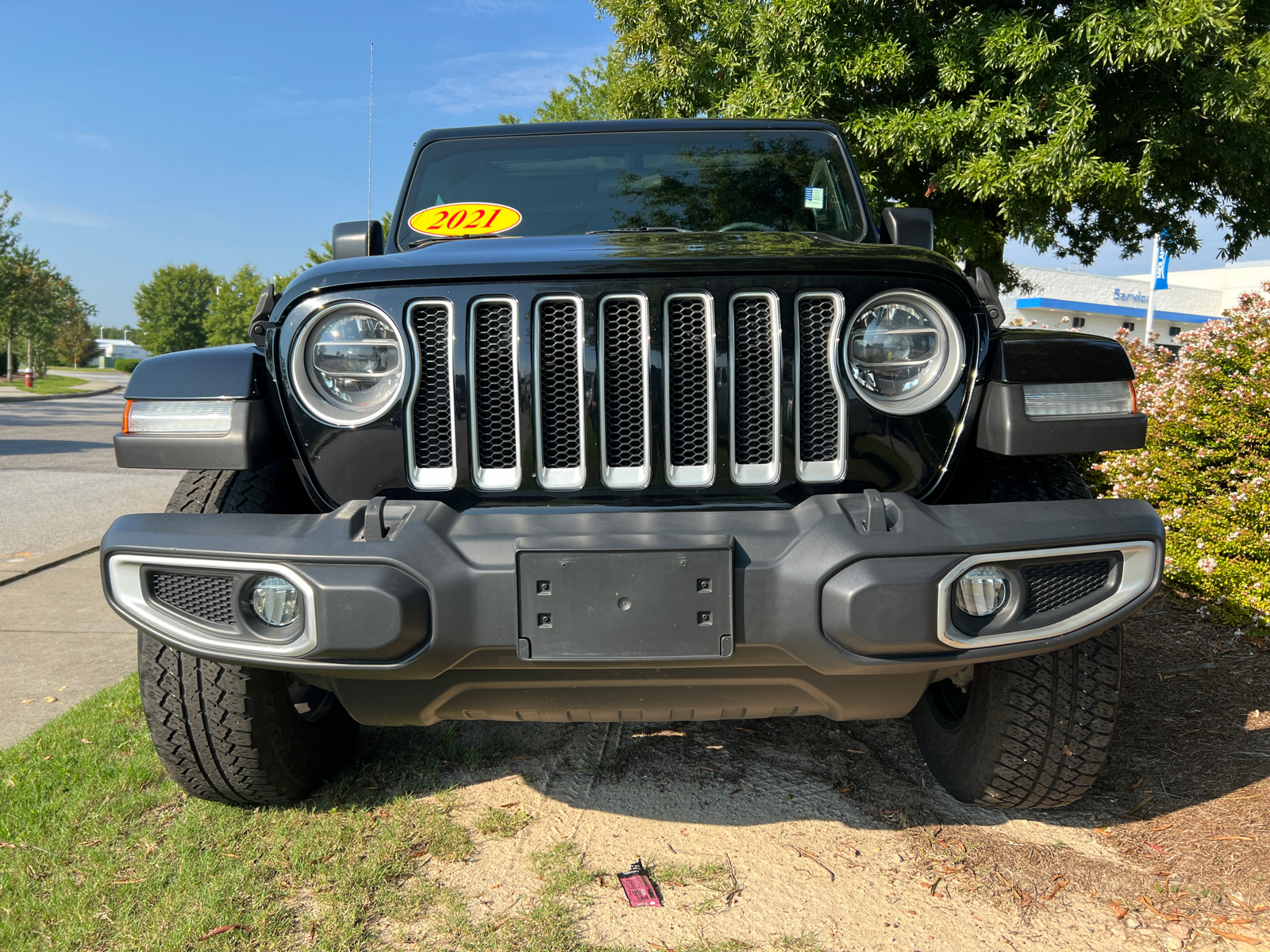 2021 Jeep Wrangler Unlimited Sahara 2