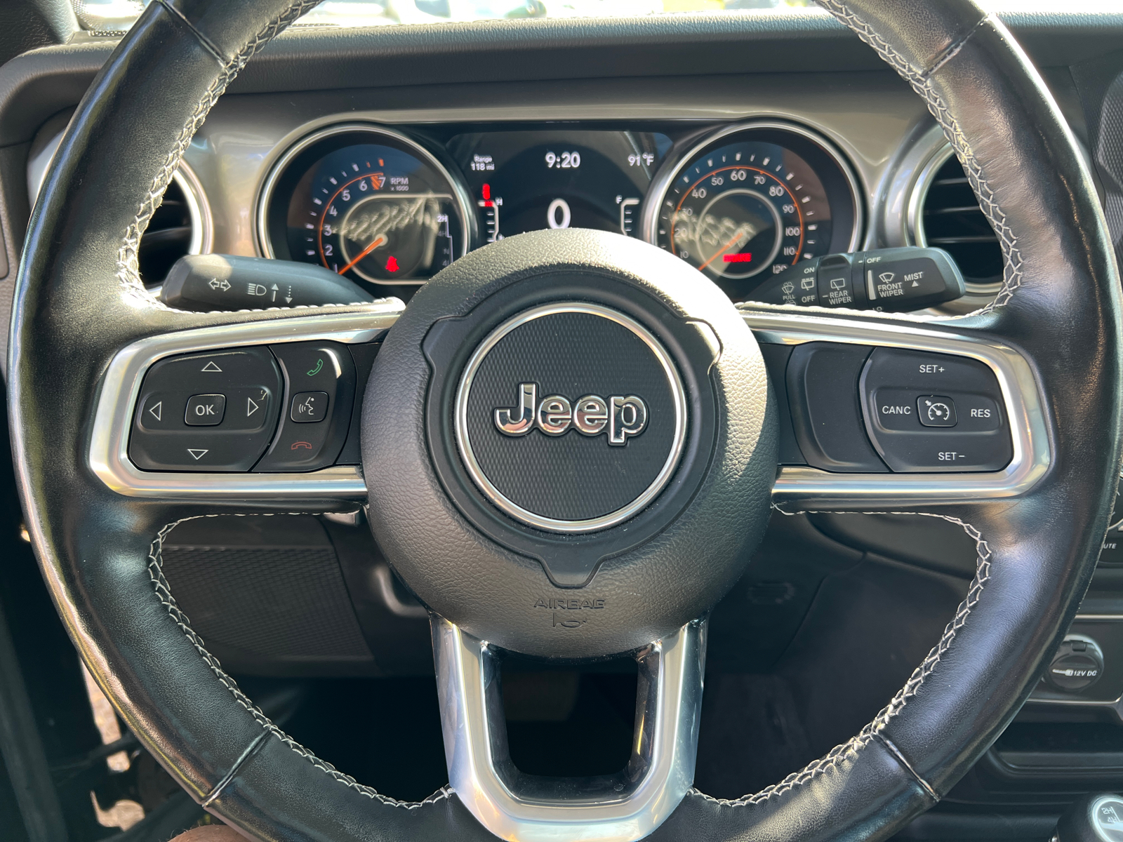 2021 Jeep Wrangler Unlimited Sahara 18