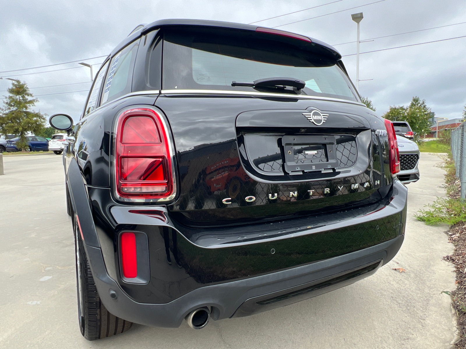 2022 MINI Cooper Countryman Base 6