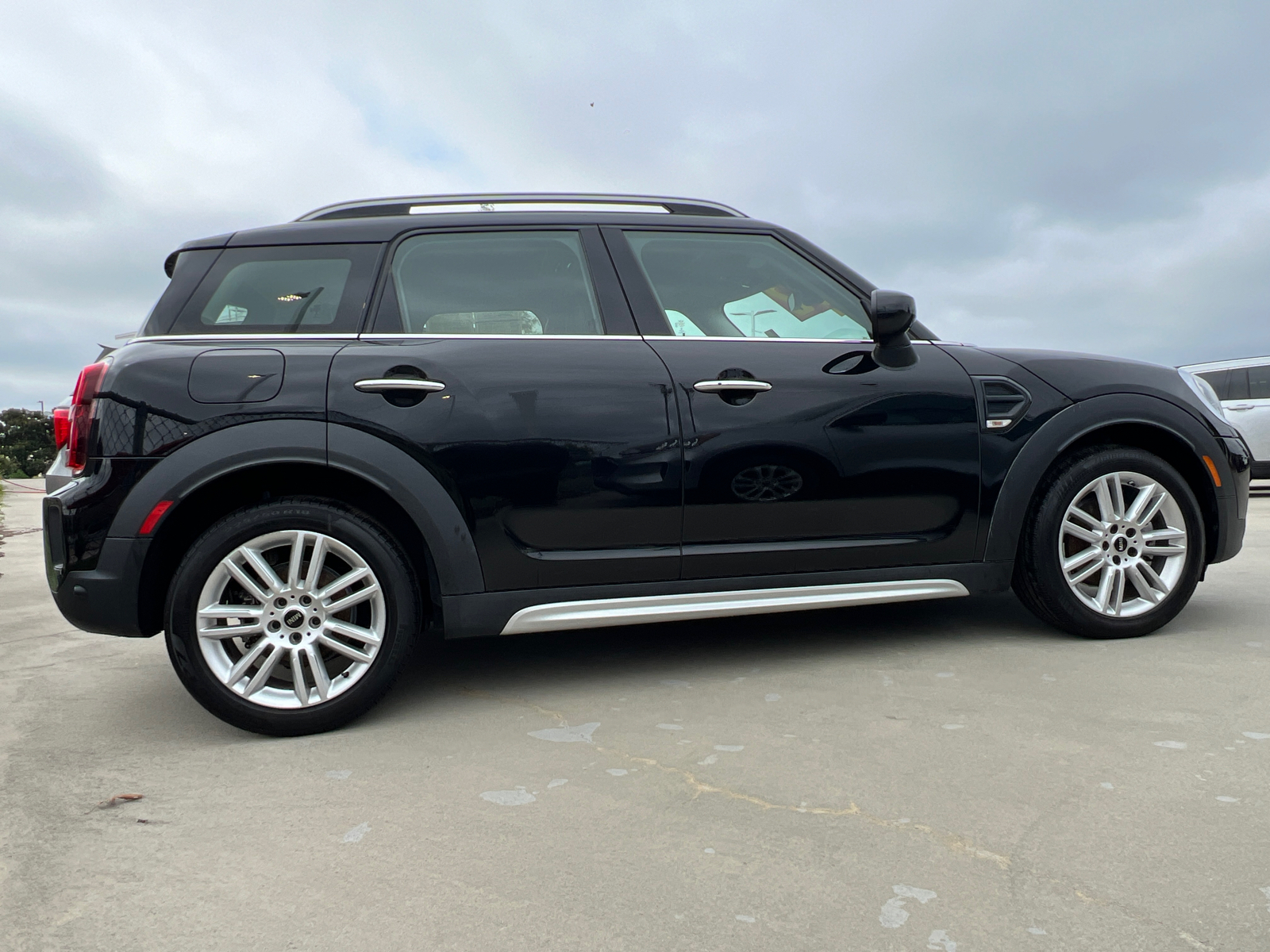 2022 MINI Cooper Countryman Base 7