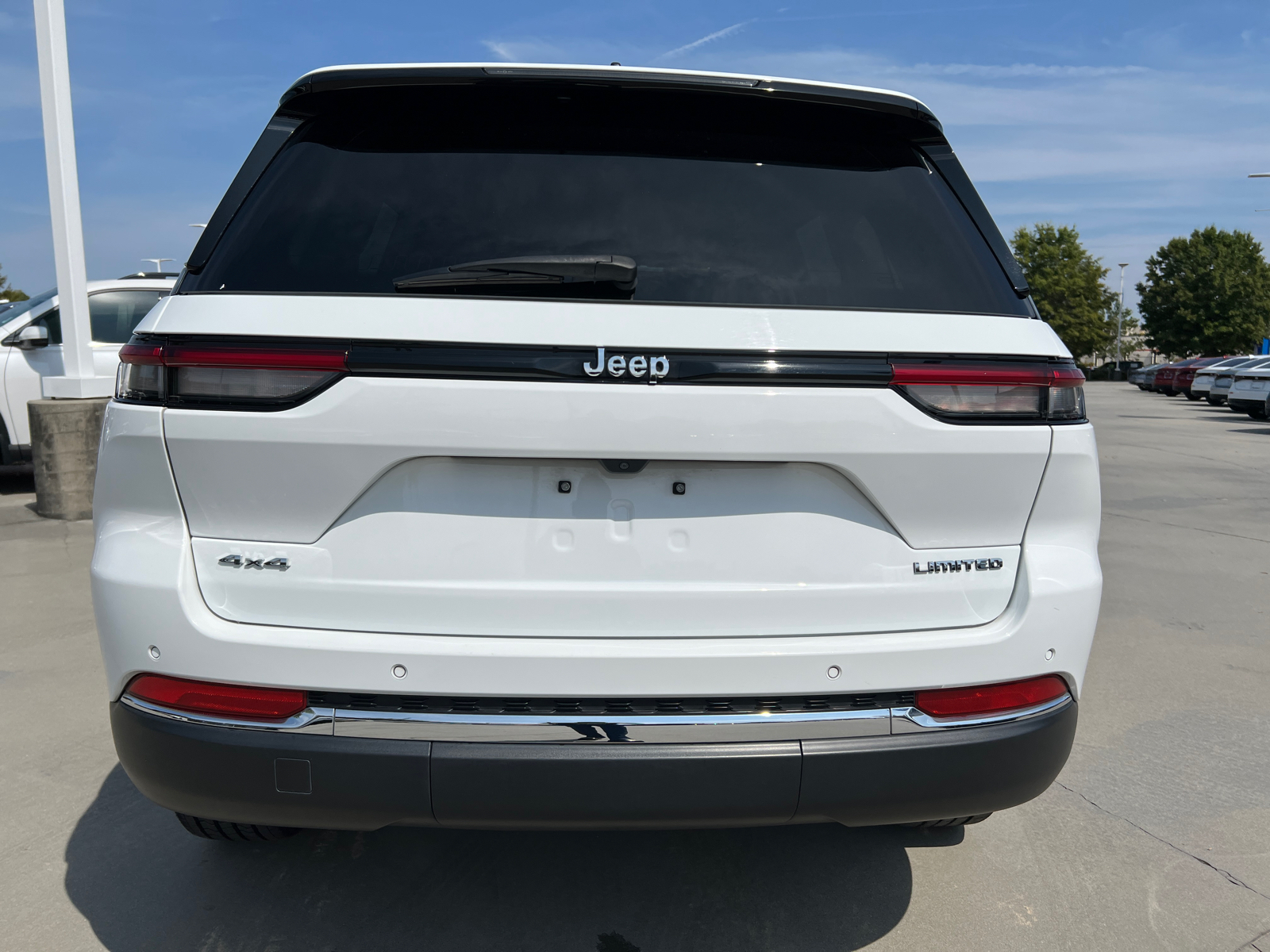 2022 Jeep Grand Cherokee Limited 7