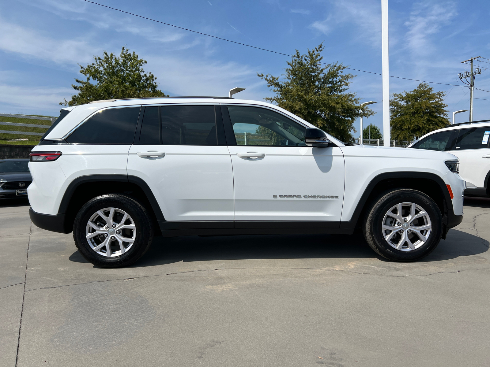 2022 Jeep Grand Cherokee Limited 9