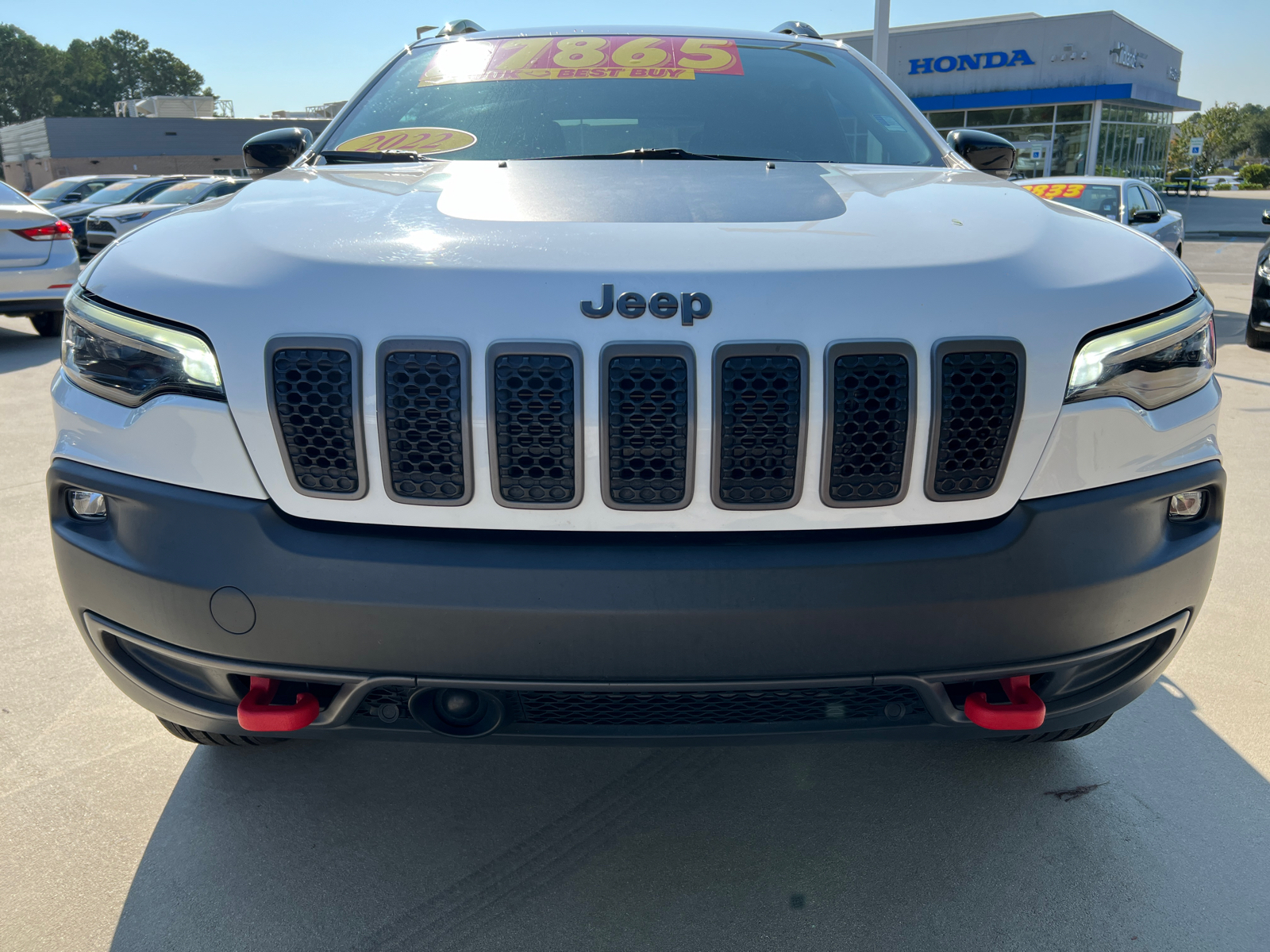 2022 Jeep Cherokee Trailhawk 2