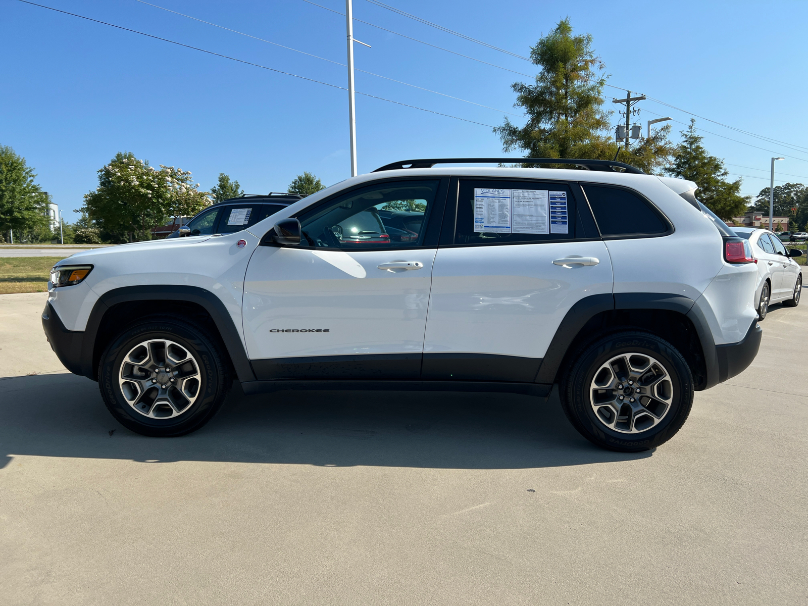 2022 Jeep Cherokee Trailhawk 5