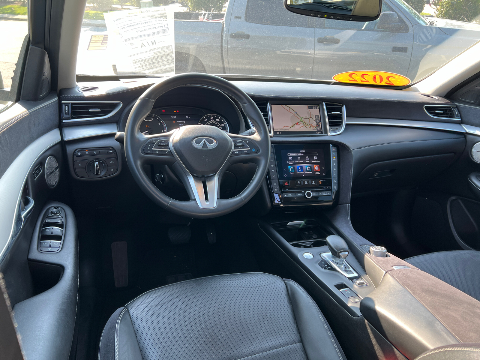 2022 INFINITI QX50 Sensory 30