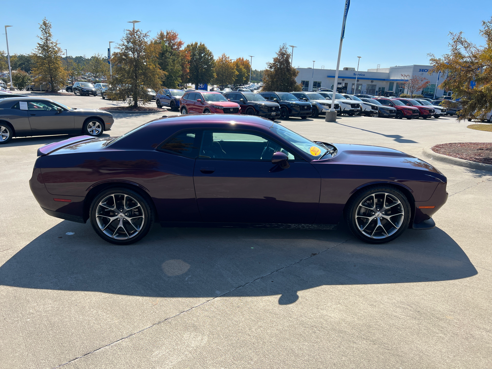 2022 Dodge Challenger GT 8