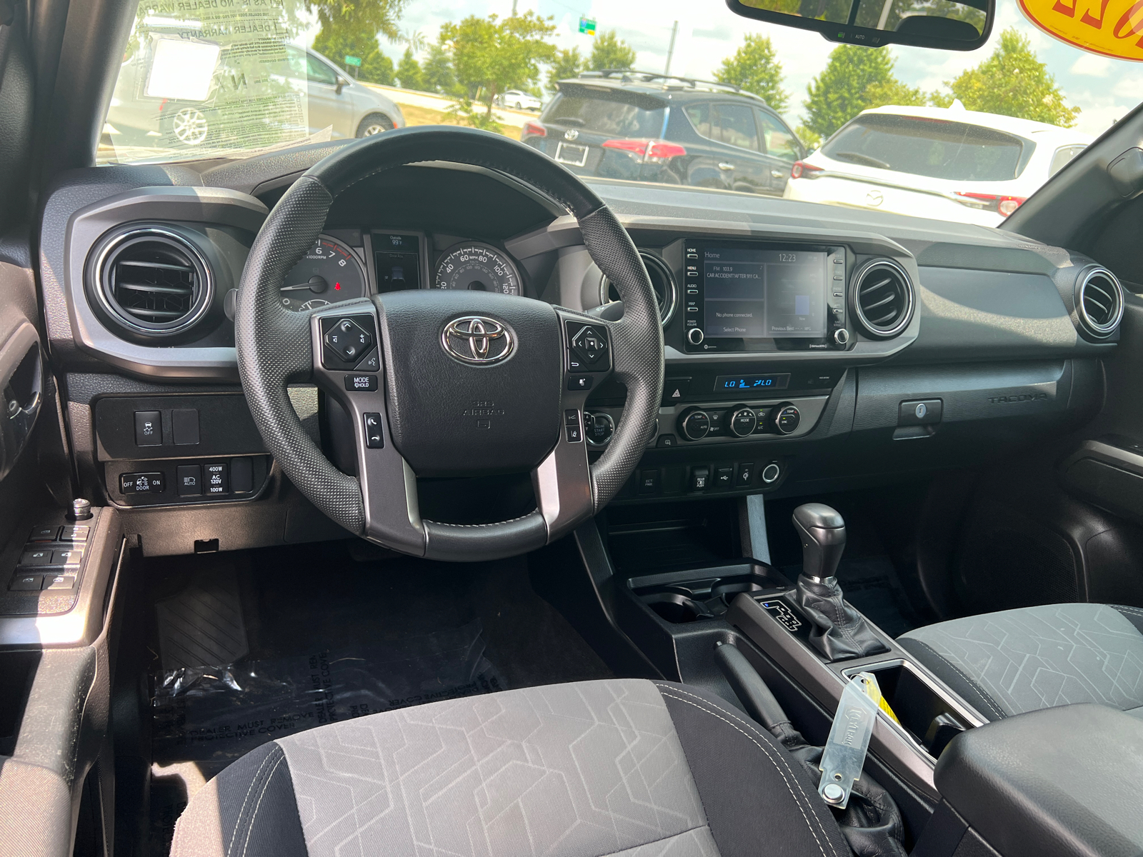 2022 Toyota Tacoma TRD Off-Road 26