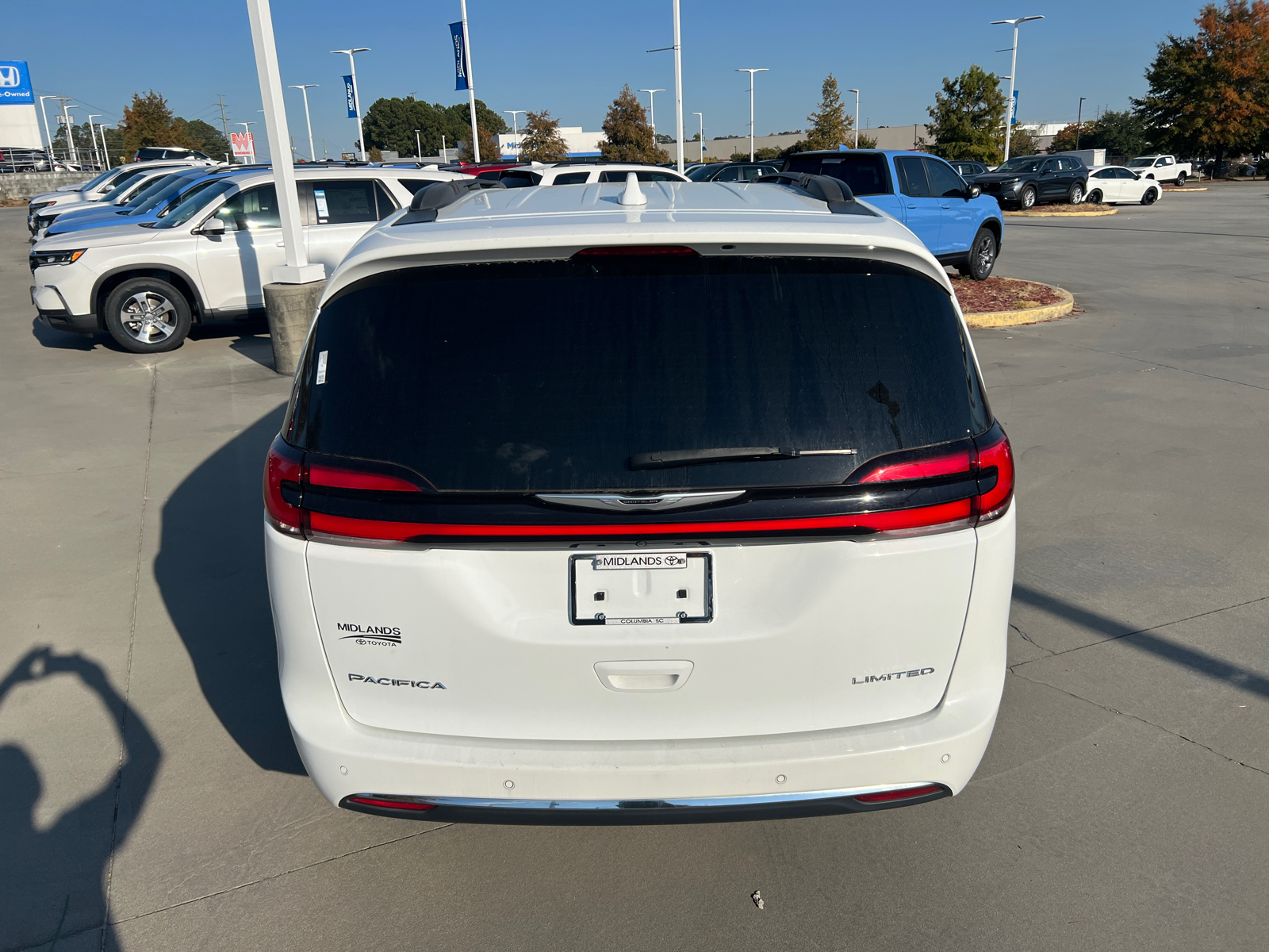 2022 Chrysler Pacifica Limited 6