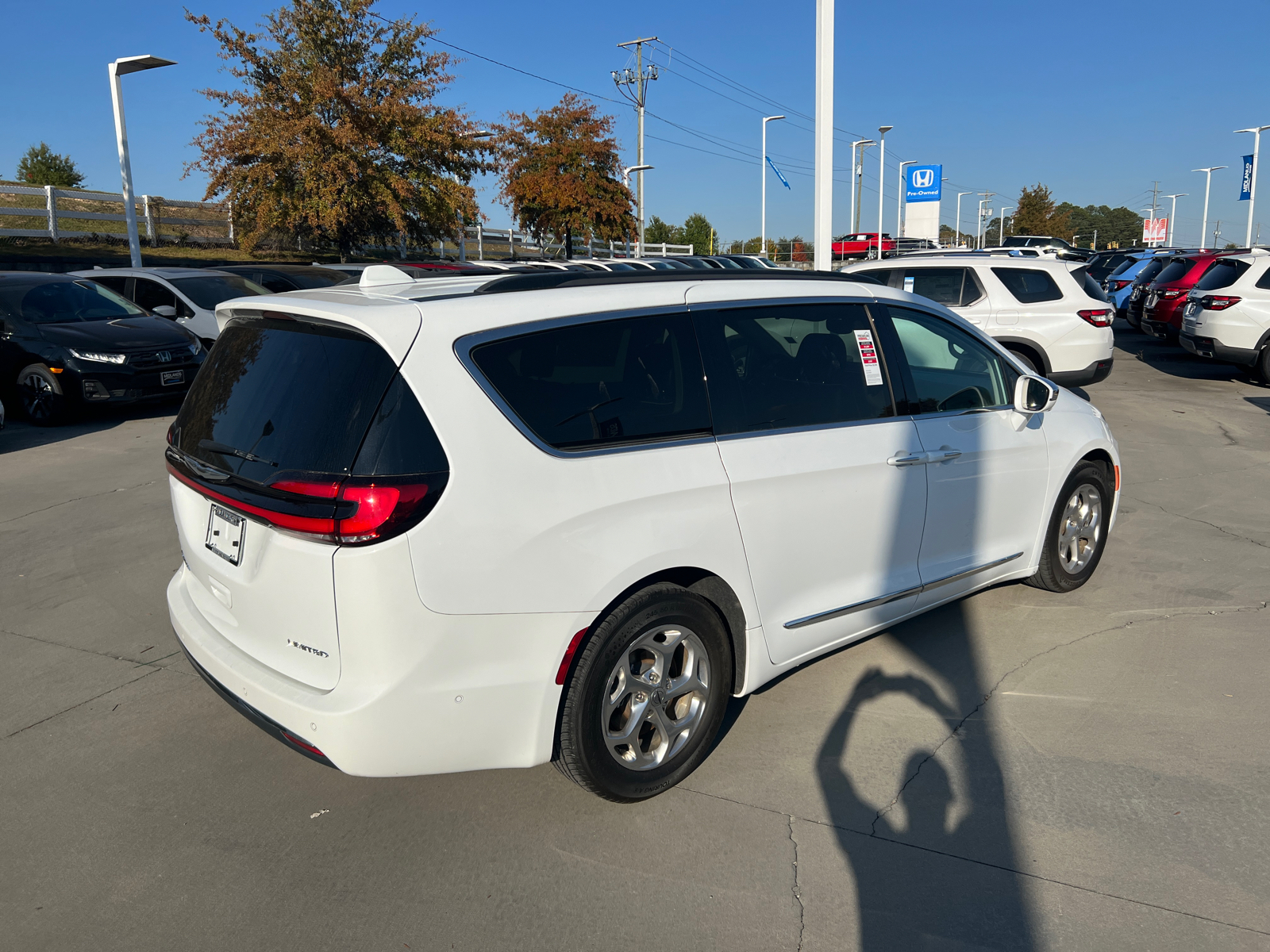 2022 Chrysler Pacifica Limited 7