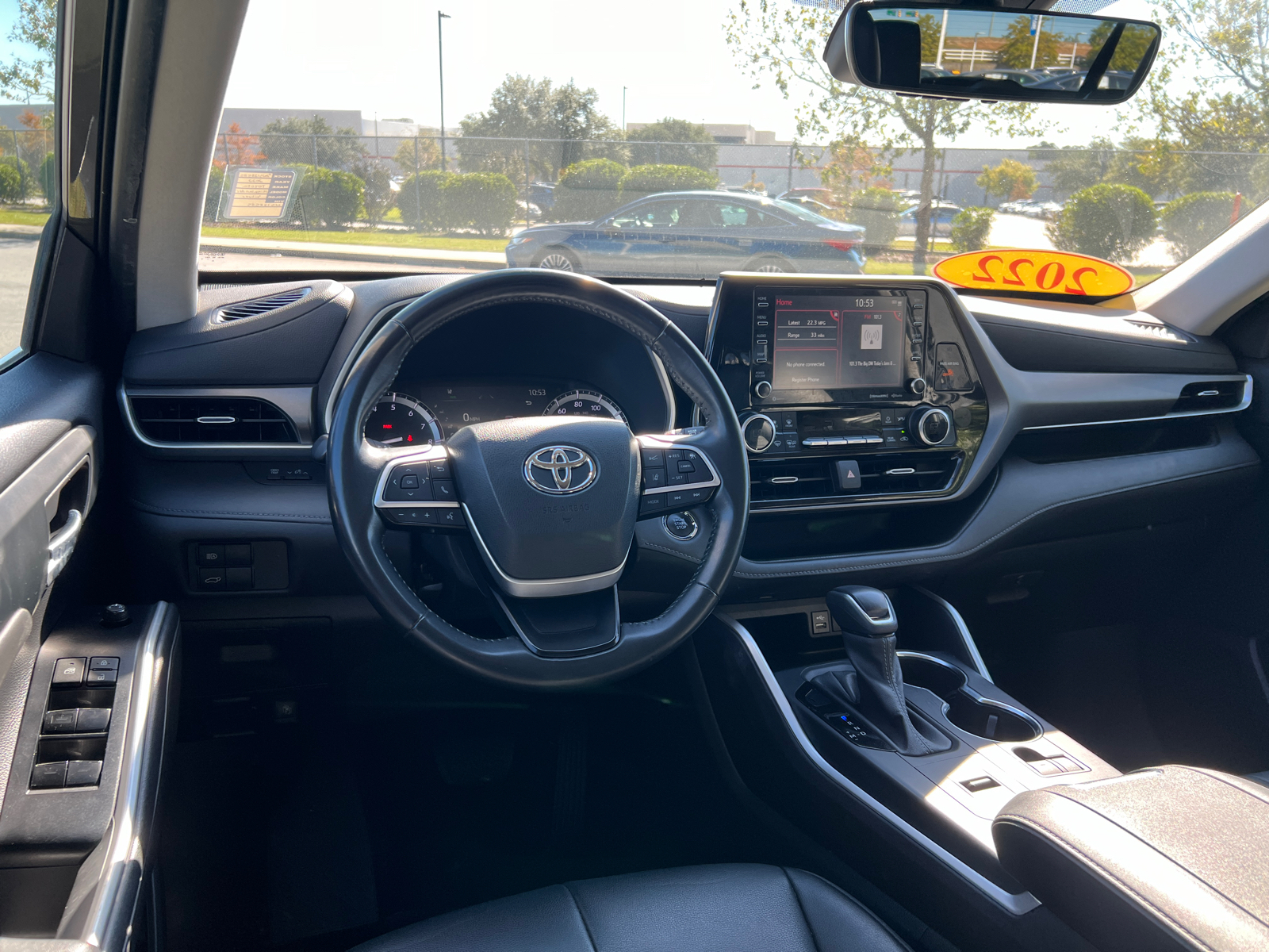 2022 Toyota Highlander XLE 29