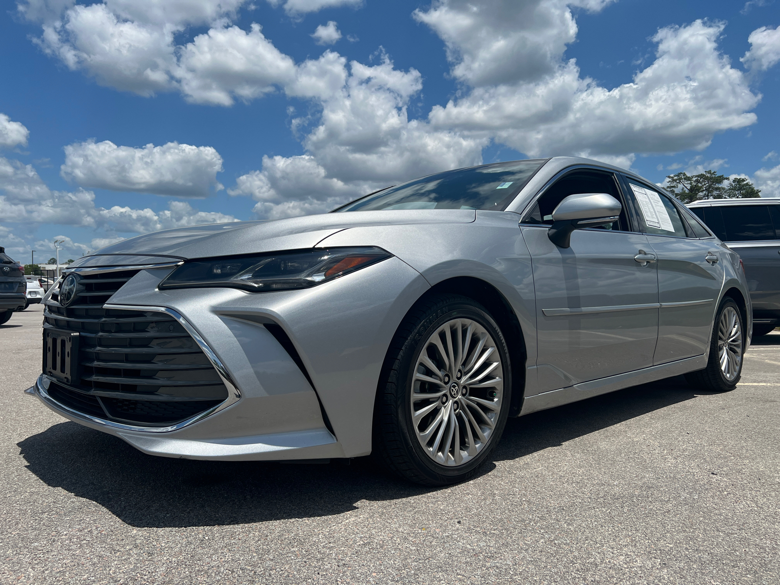 2022 Toyota Avalon Limited 4