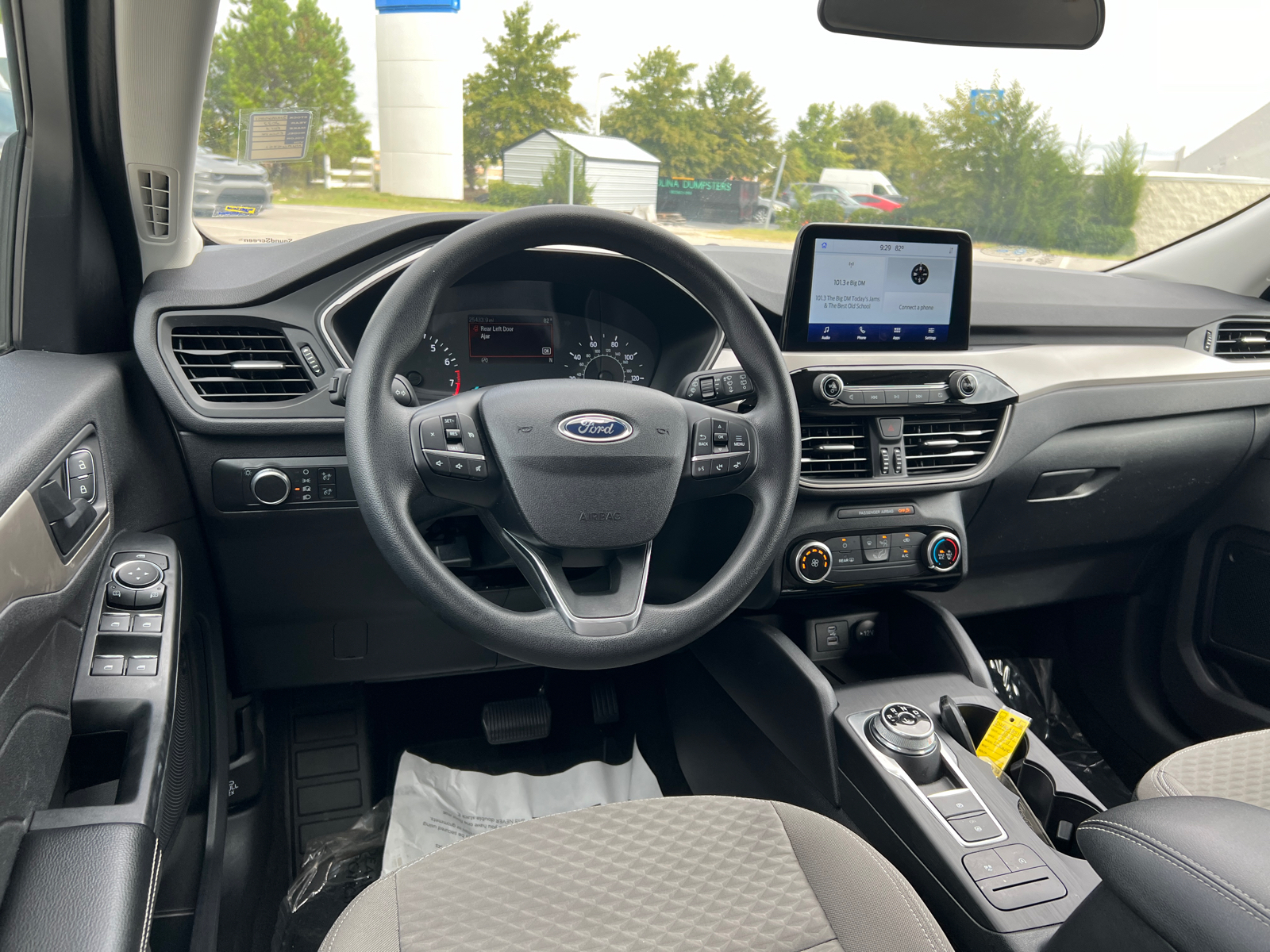 2022 Ford Escape SE 29