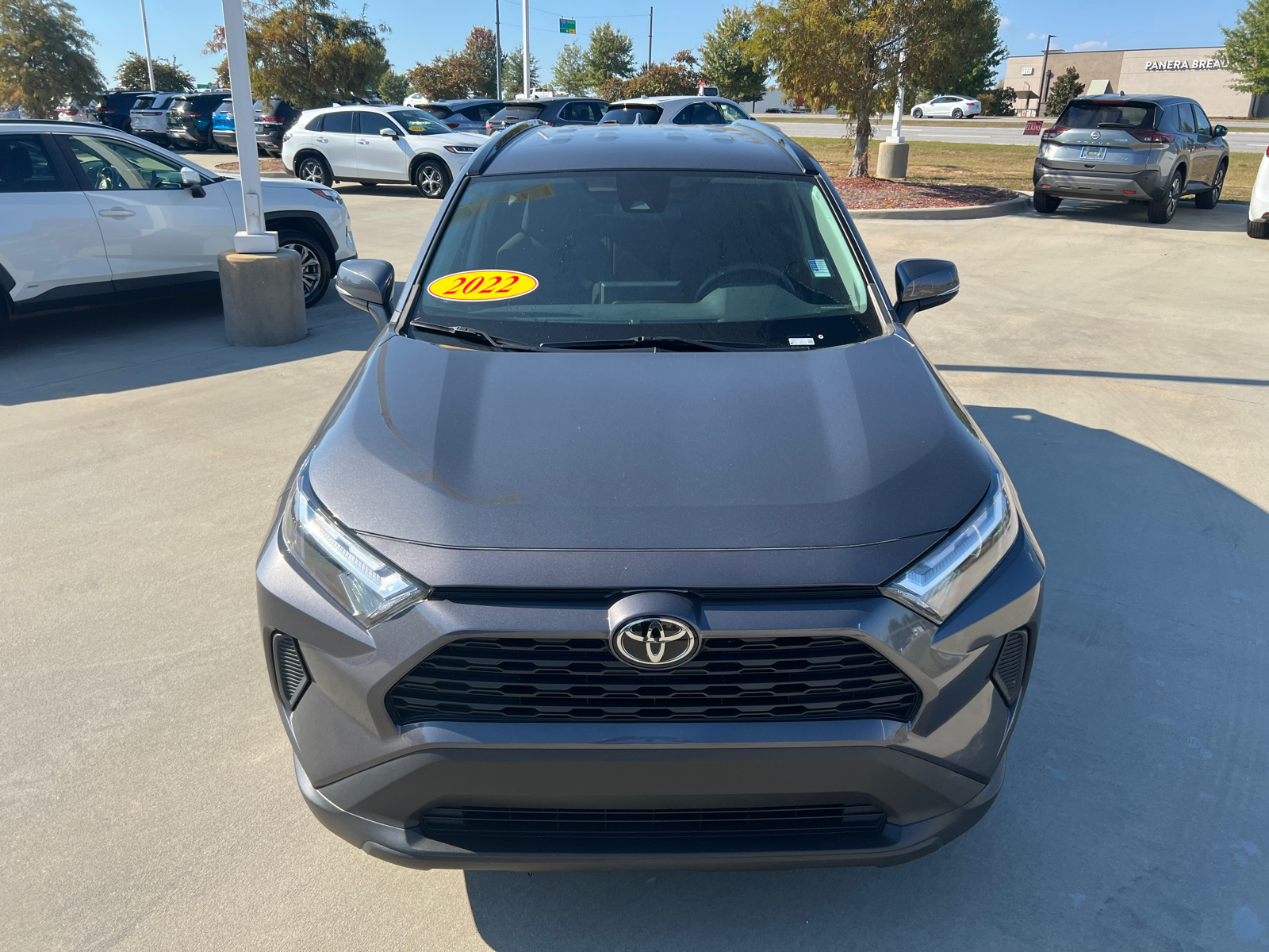 2022 Toyota RAV4 XLE 2