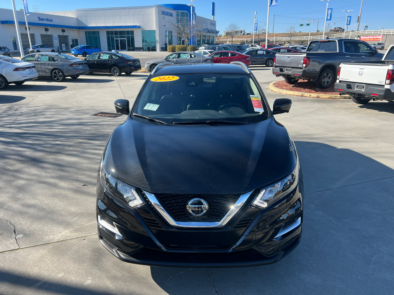 2022 Nissan Rogue Sport SL 2