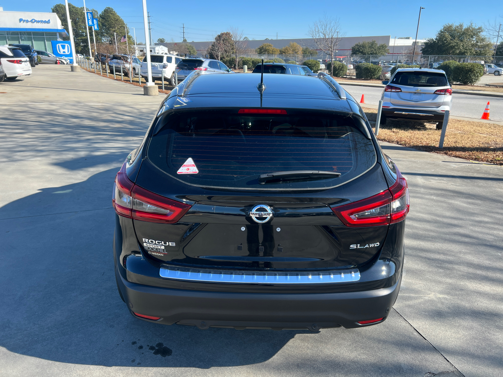 2022 Nissan Rogue Sport SL 6