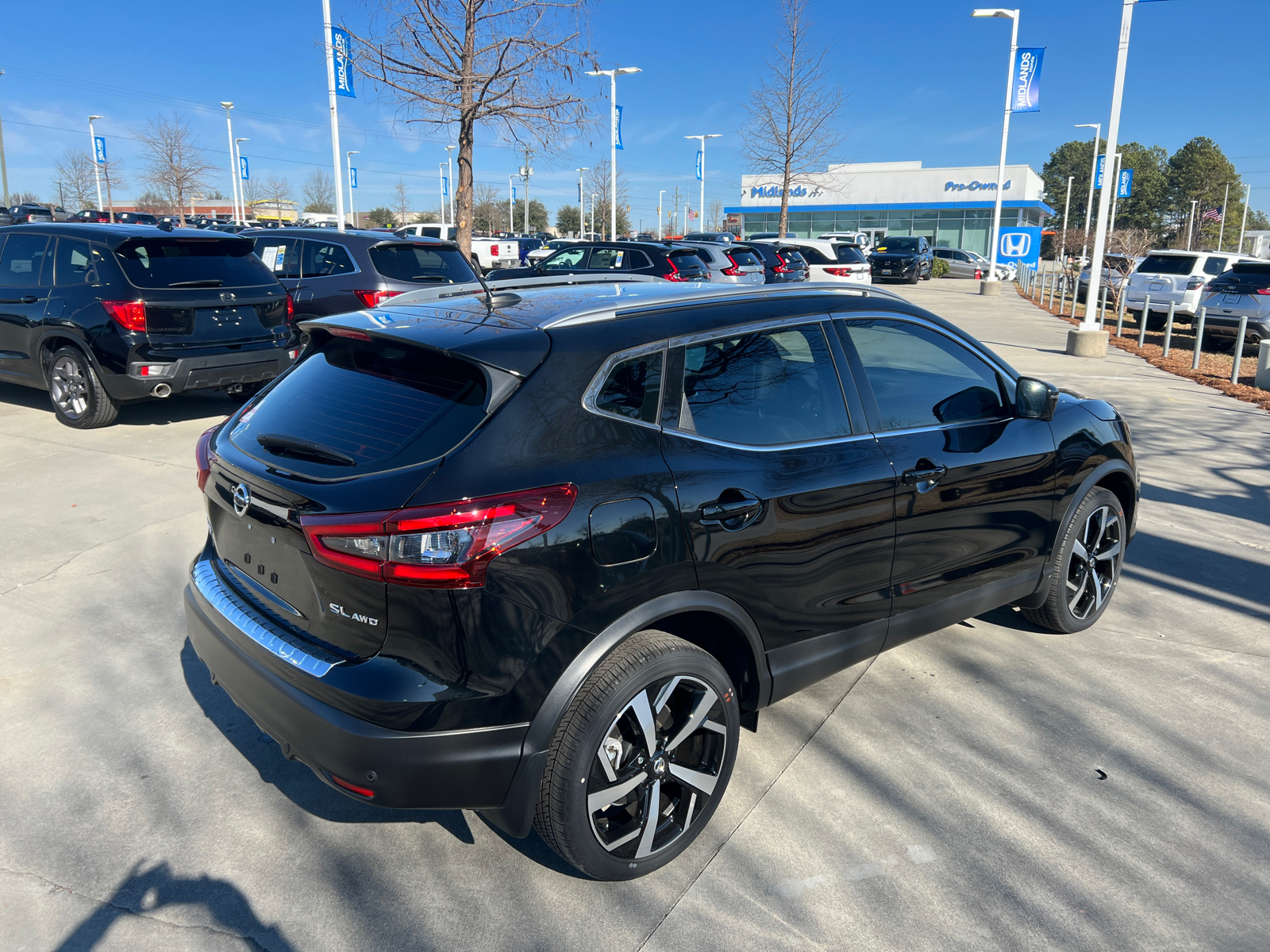 2022 Nissan Rogue Sport SL 7