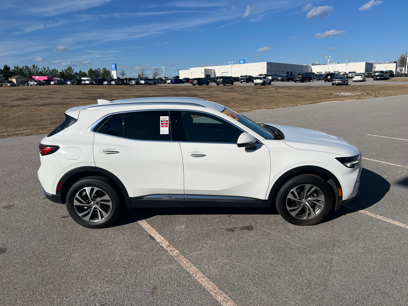 2023 Buick Envision Essence 8