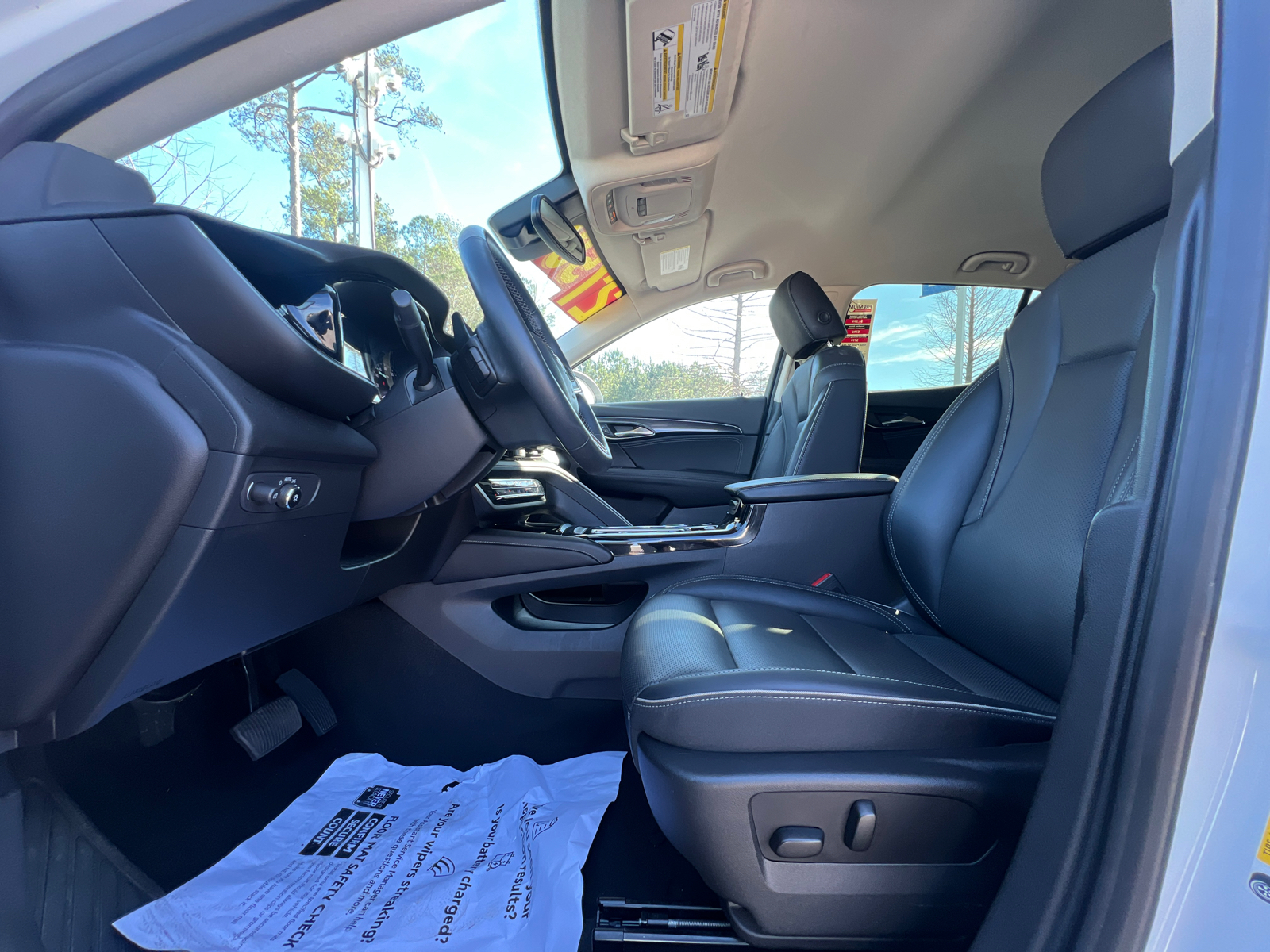 2023 Buick Envision Essence 15