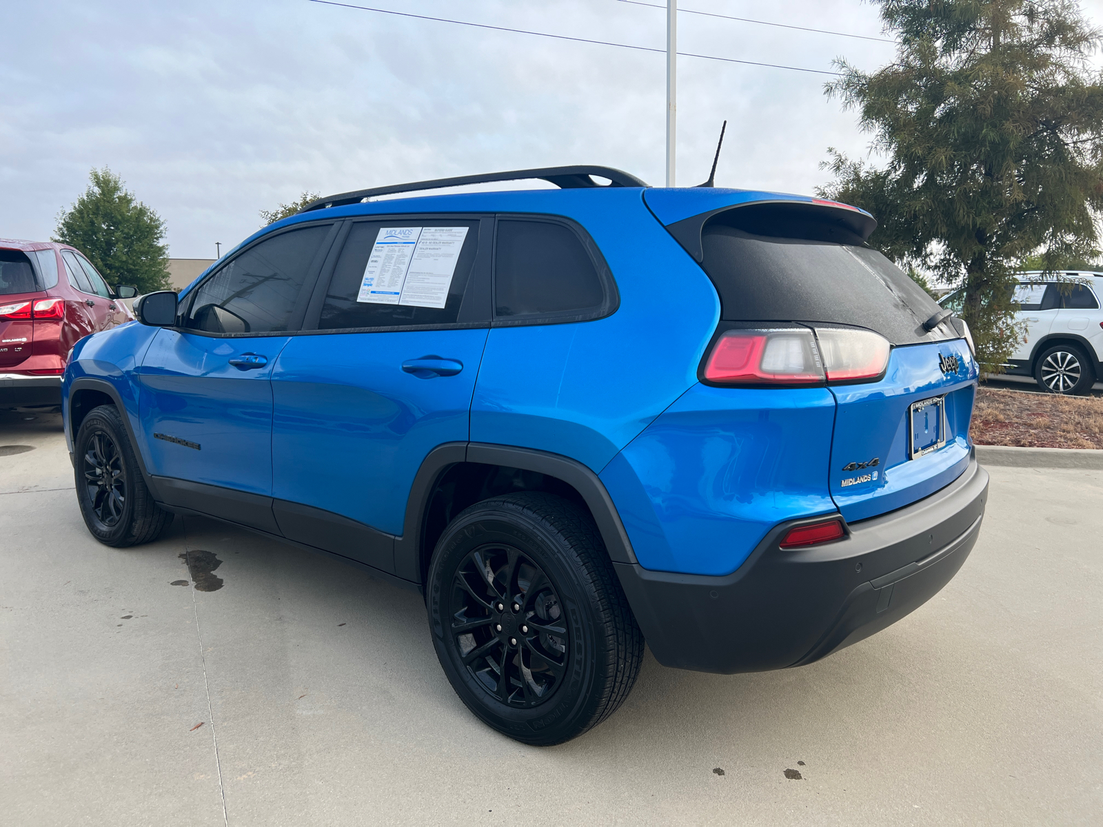 2023 Jeep Cherokee Altitude 5